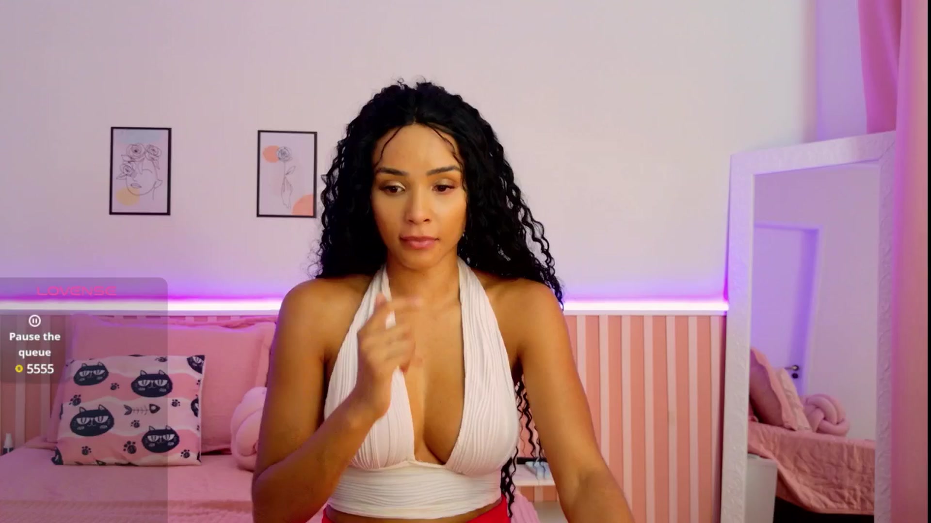 Gallery image thumbnail from Helen9g38's myfreecams stream on, 01/05/2025, 16:31 image 1 of 20