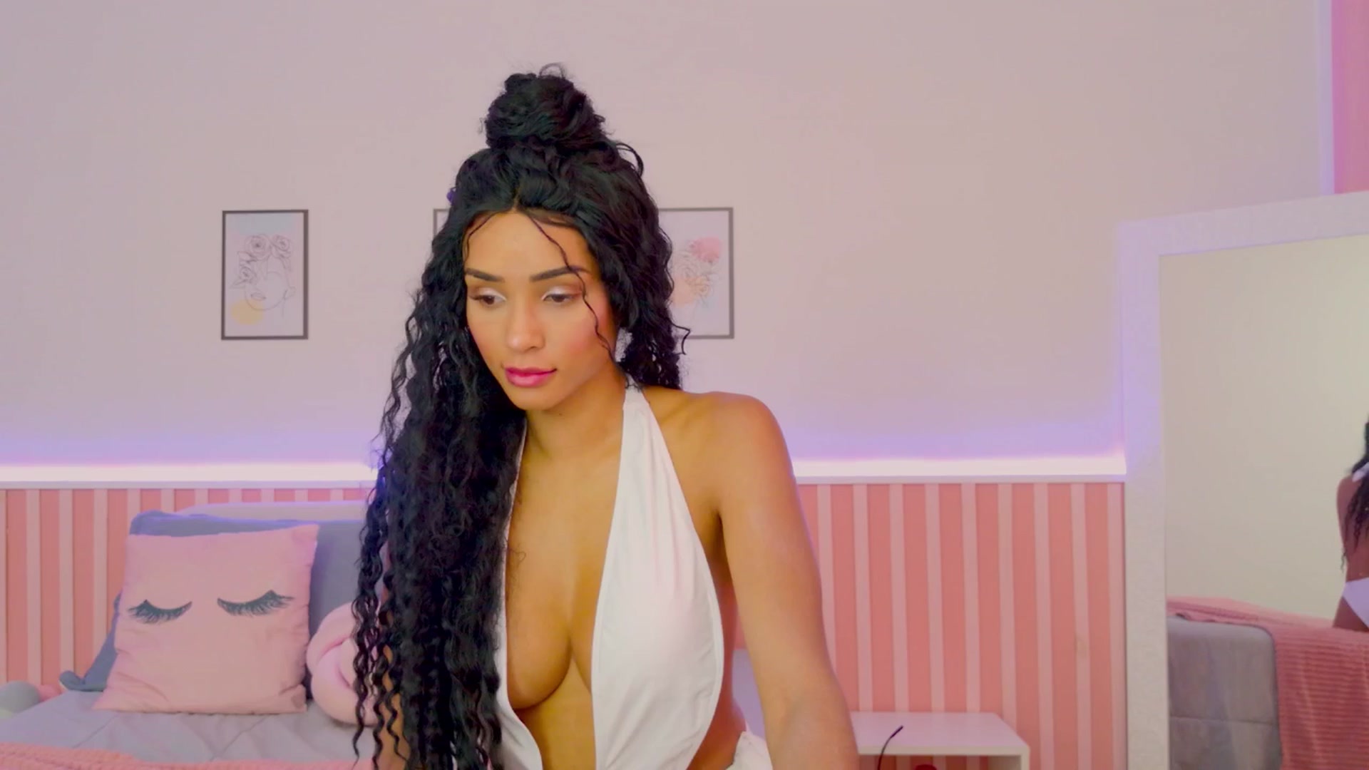 Gallery image thumbnail from Helen9g38's myfreecams stream on, 02/28/2025, 14:04 image 6 of 20