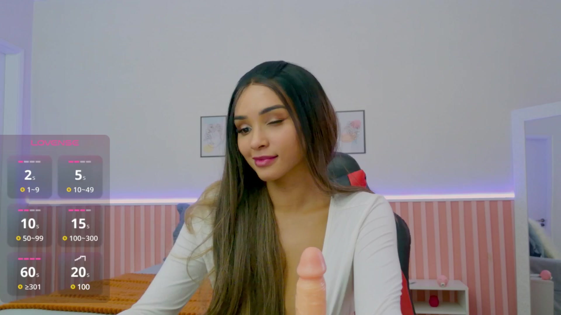 Gallery image thumbnail from Helen9g38's myfreecams stream on, 03/19/2025, 22:00 image 8 of 20