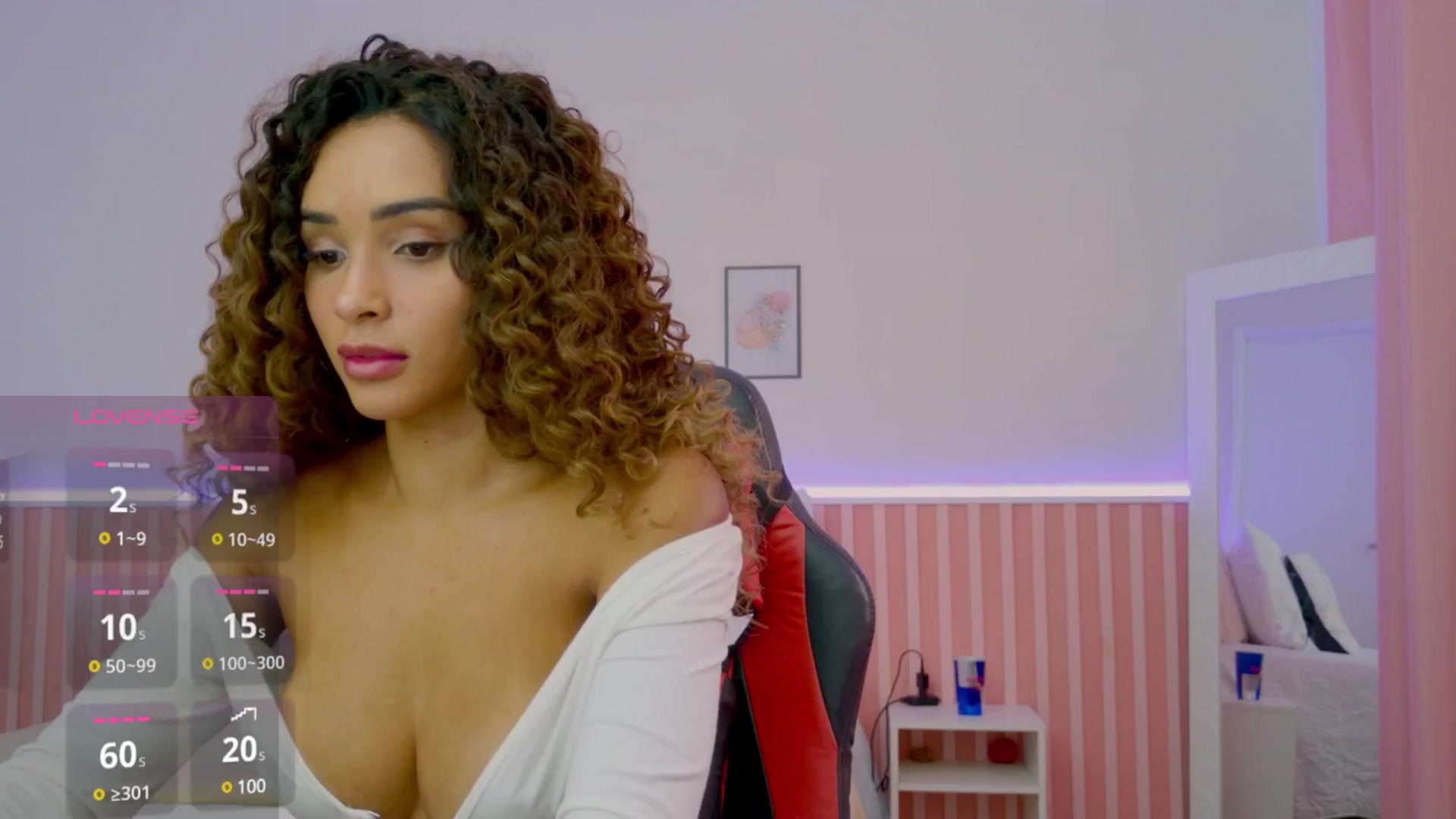 Gallery image thumbnail from Helen9g38's myfreecams stream on, 04/05/2025, 17:54 image 18 of 20