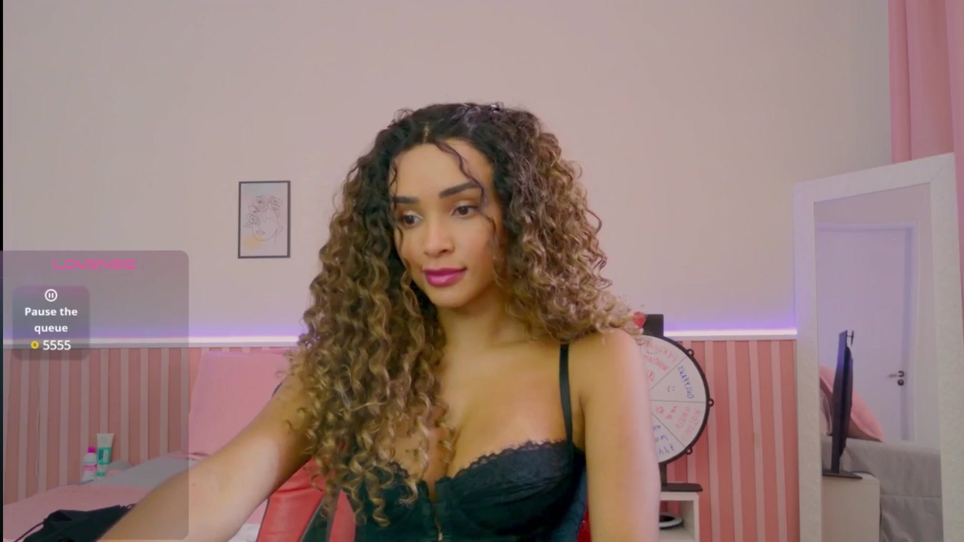 Gallery image thumbnail from Helen9g38's myfreecams stream on, 06/30/2025, 17:01 image 10 of 20