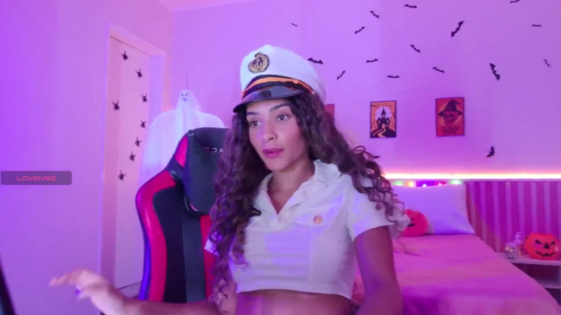 Gallery image thumbnail from Helen9g38's myfreecams stream on, 10/29/2025, 09:53 image 20 of 20