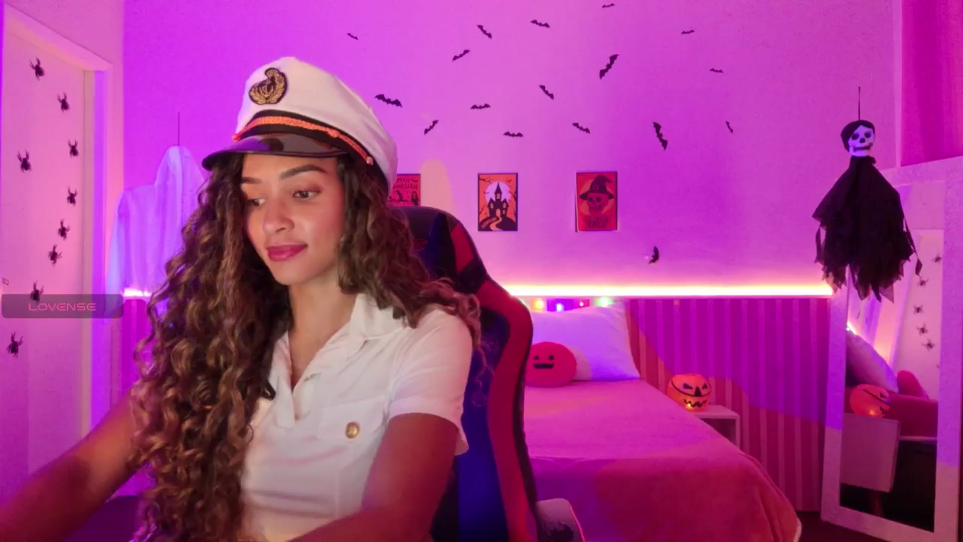 Gallery image thumbnail from Helen9g38's myfreecams stream on, 11/01/2025, 08:34 image 6 of 20