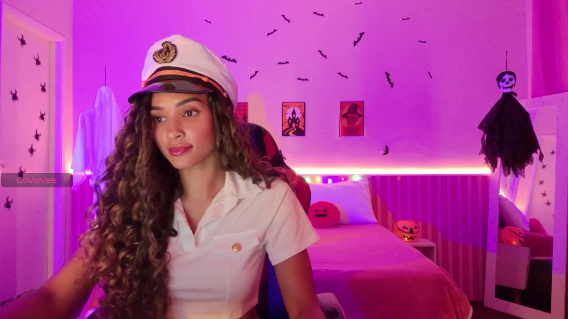 Gallery image thumbnail from Helen9g38's myfreecams stream on, 11/01/2025, 08:34 image 7 of 20