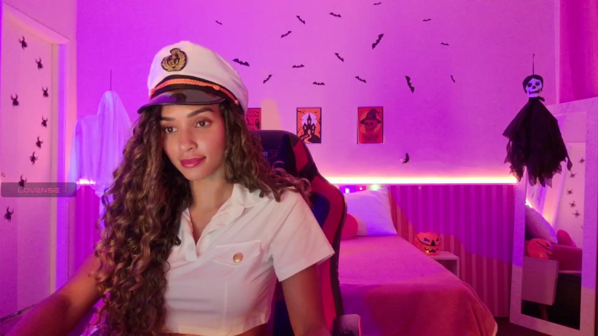 Gallery image thumbnail from Helen9g38's myfreecams stream on, 11/01/2025, 08:34 image 8 of 20