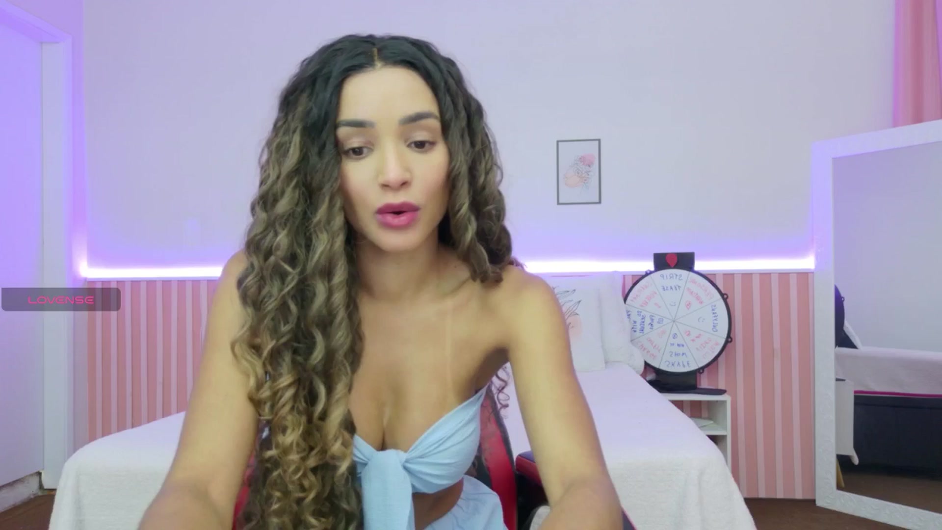 Gallery image thumbnail from Helen9g38's myfreecams stream on, 11/12/2025, 10:36 image 12 of 20
