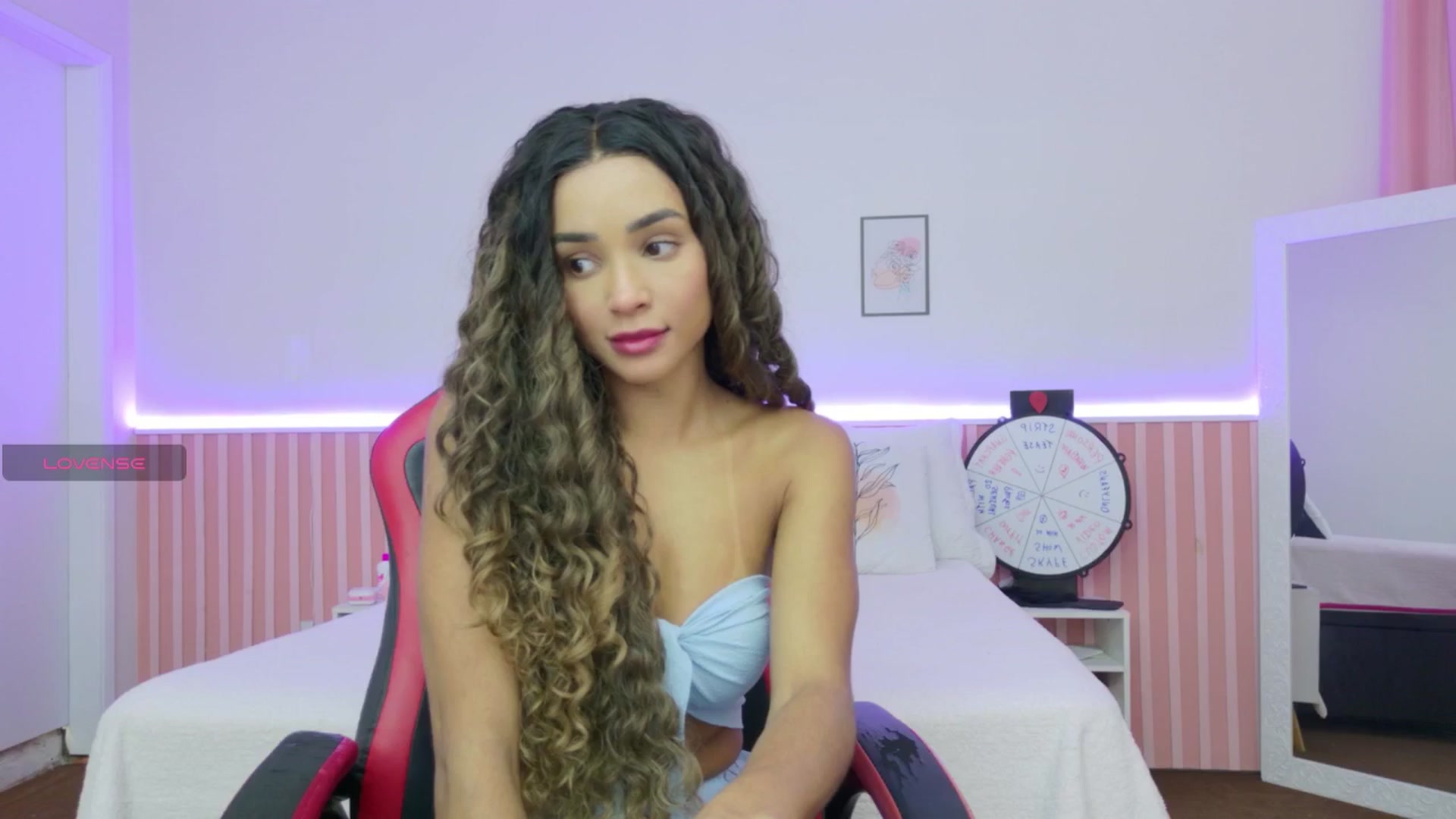 Gallery image thumbnail from Helen9g38's myfreecams stream on, 11/12/2025, 10:36 image 7 of 20