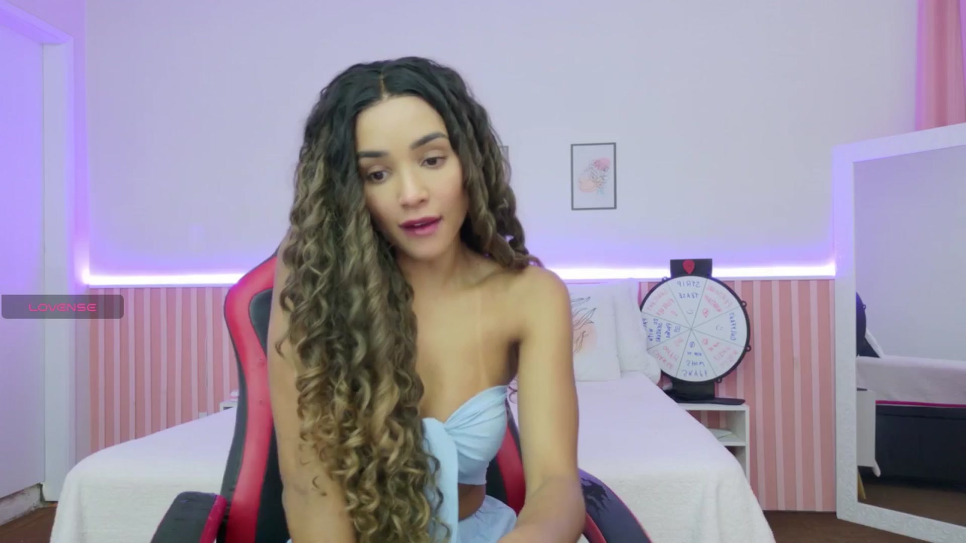 Gallery image thumbnail from Helen9g38's myfreecams stream on, 11/12/2025, 10:36 image 13 of 20