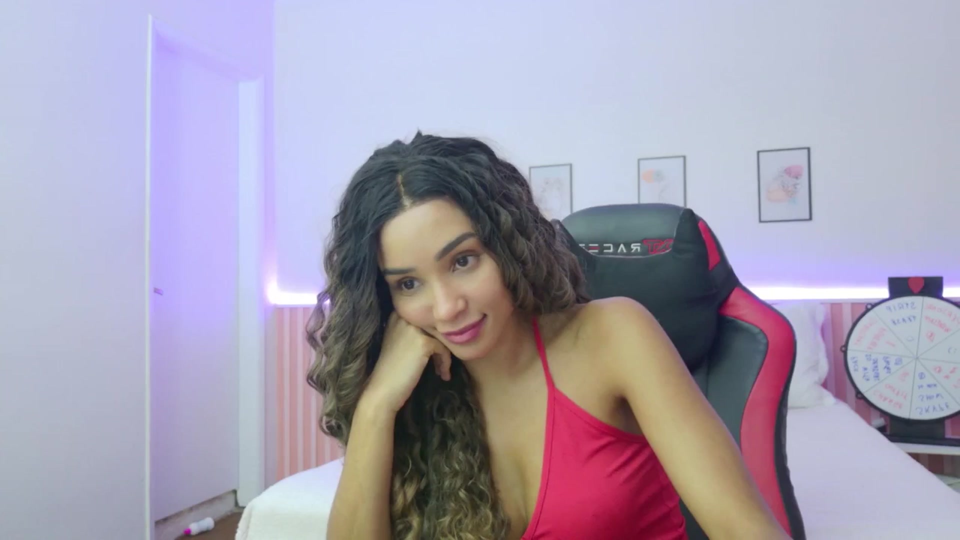 Gallery image thumbnail from Helen9g38's myfreecams stream on, 11/13/2025, 11:15 image 15 of 20
