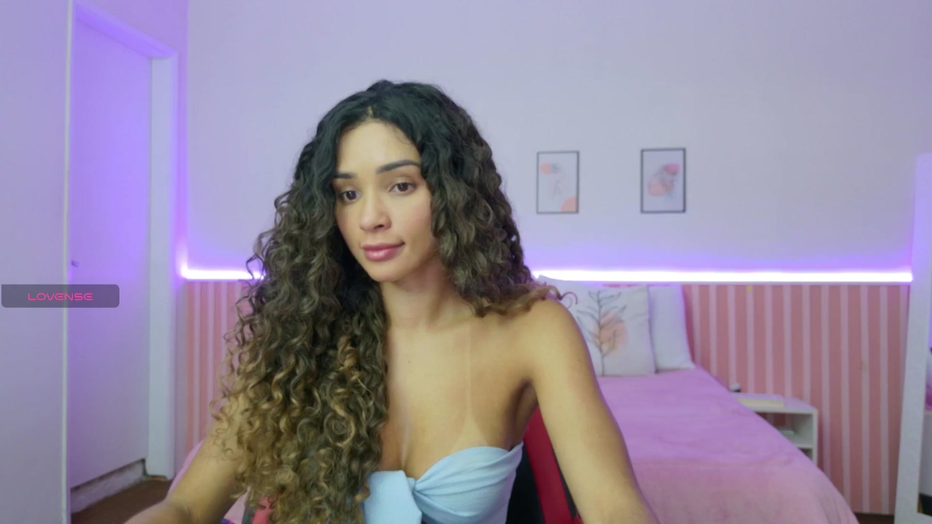 Gallery image thumbnail from Helen9g38's myfreecams stream on, 12/02/2025, 11:11 image 16 of 20