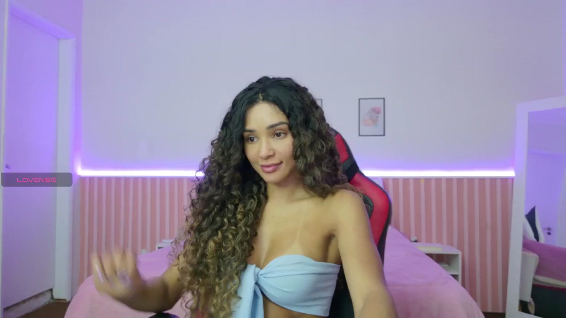 Gallery image thumbnail from Helen9g38's myfreecams stream on, 12/02/2025, 11:11 image 6 of 20