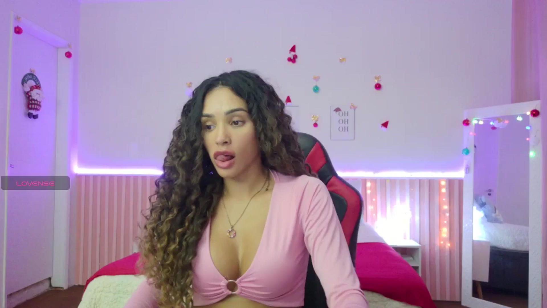 Gallery image thumbnail from Helen9g38's myfreecams stream on, 12/09/2025, 20:28 image 4 of 20