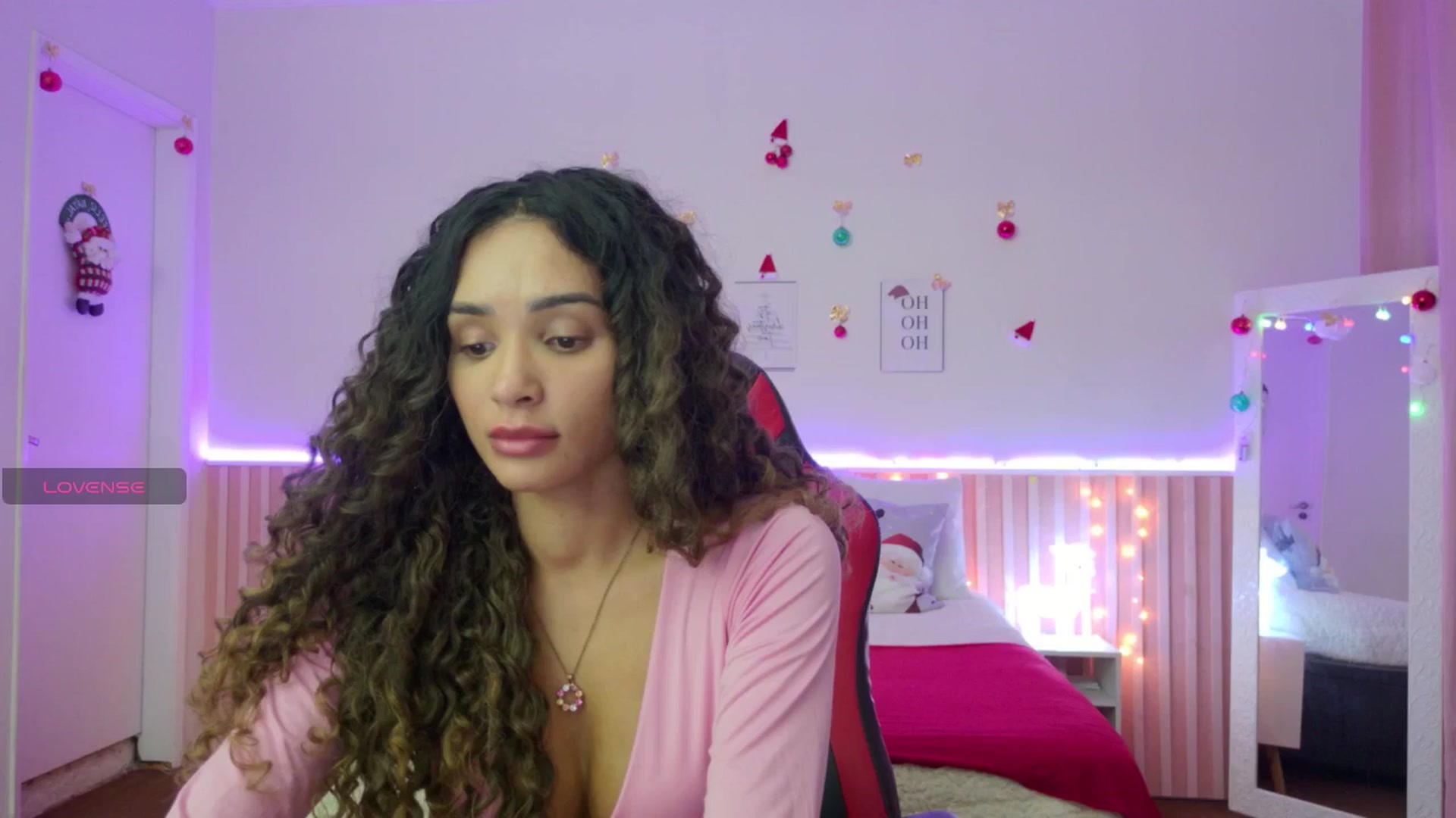 Gallery image thumbnail from Helen9g38's myfreecams stream on, 12/09/2025, 20:28 image 7 of 20