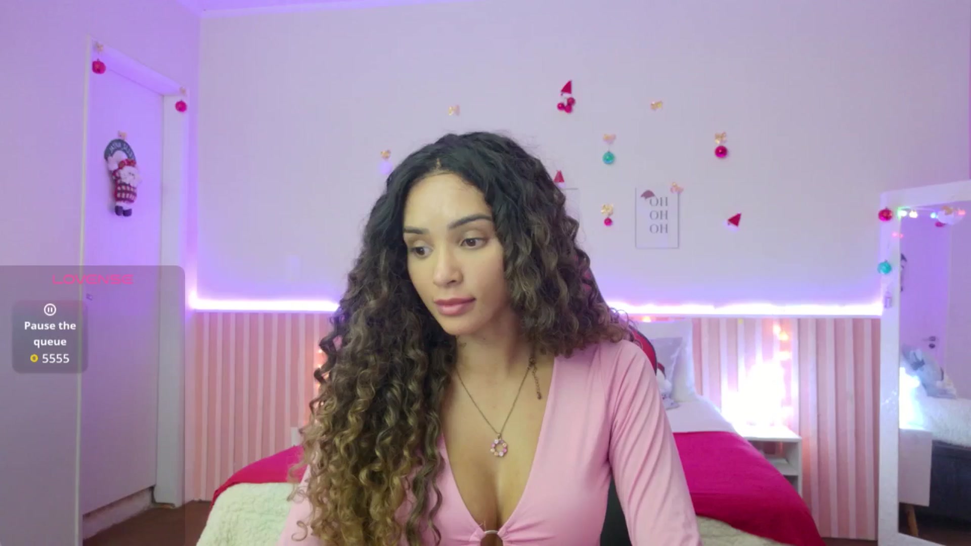 Gallery image thumbnail from Helen9g38's myfreecams stream on, 12/09/2025, 22:34 image 5 of 20