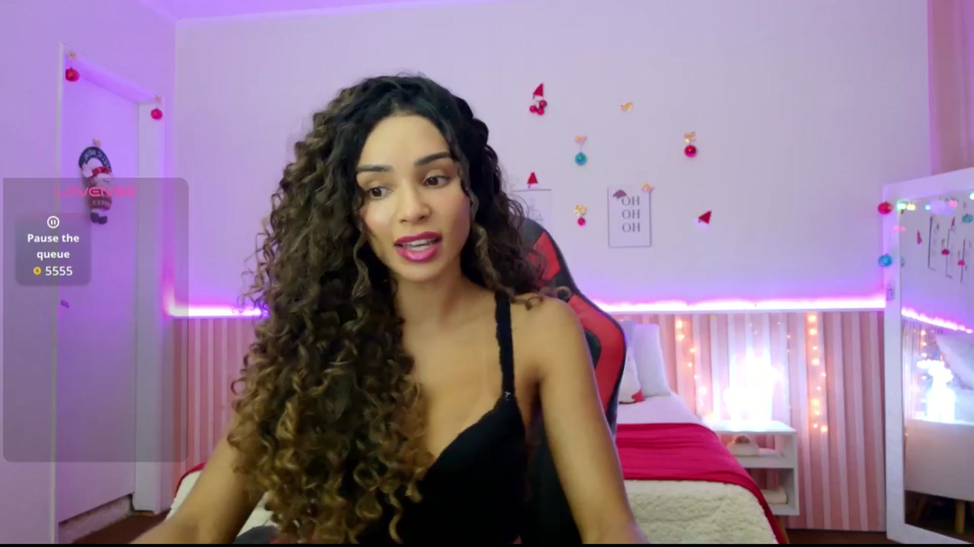 Gallery image thumbnail from Helen9g38's myfreecams stream on, 12/17/2025, 10:13 image 4 of 20