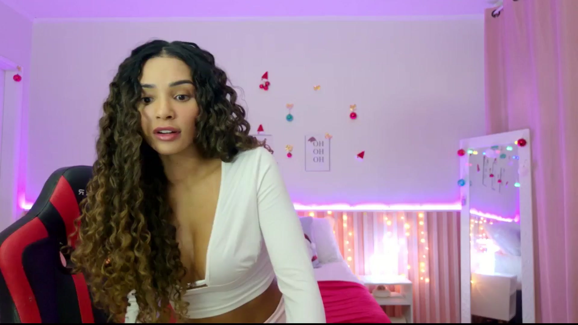 Gallery image thumbnail from Helen9g38's myfreecams stream on, 12/18/2025, 11:43 image 8 of 20