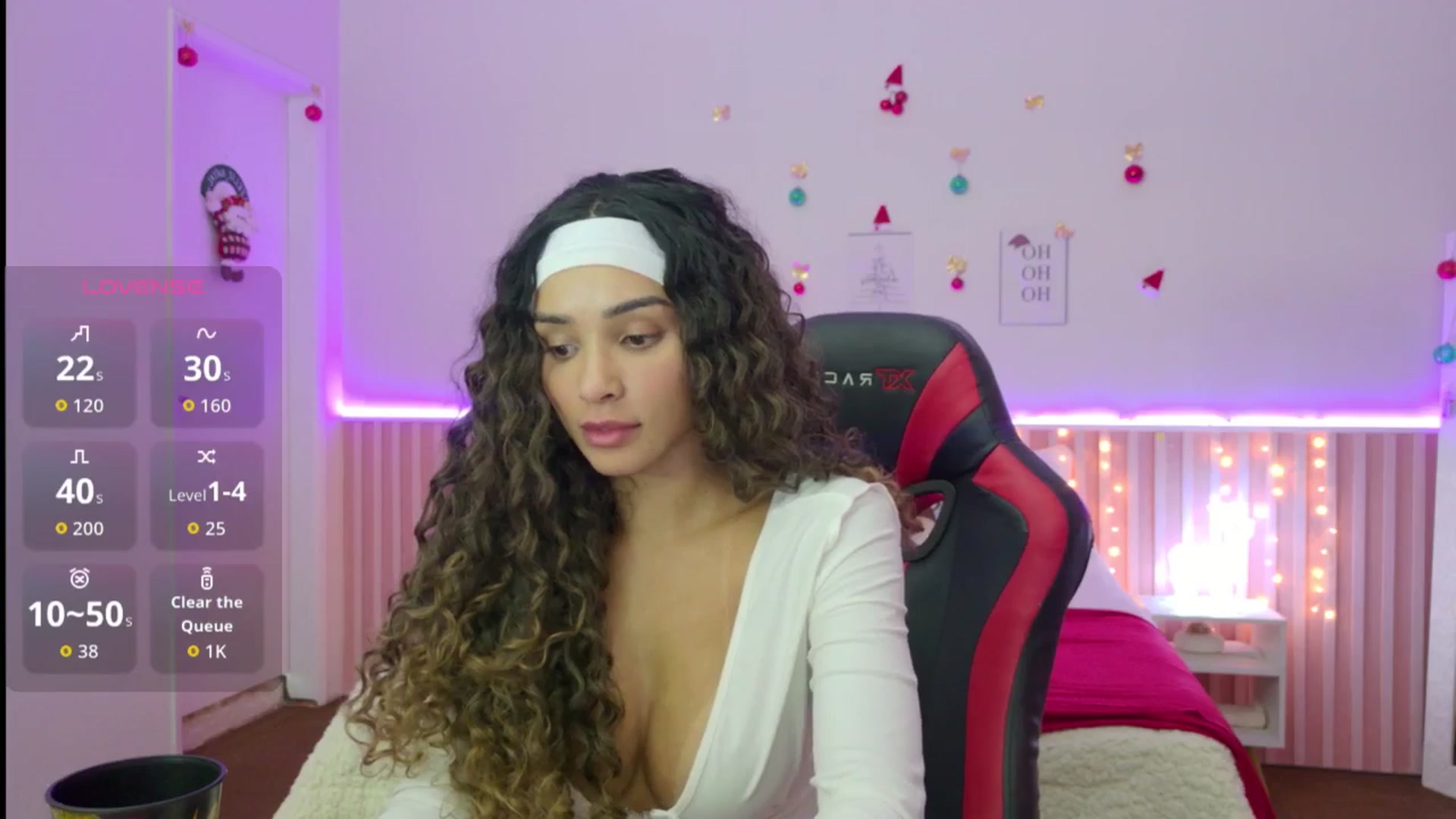 Gallery image thumbnail from Helen9g38's myfreecams stream on, 12/18/2025, 19:59 image 7 of 20