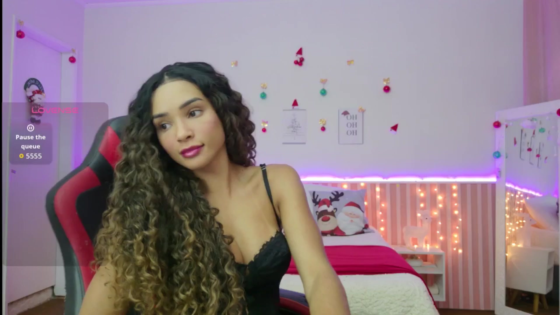 Gallery image thumbnail from Helen9g38's myfreecams stream on, 12/19/2025, 09:59 image 8 of 20
