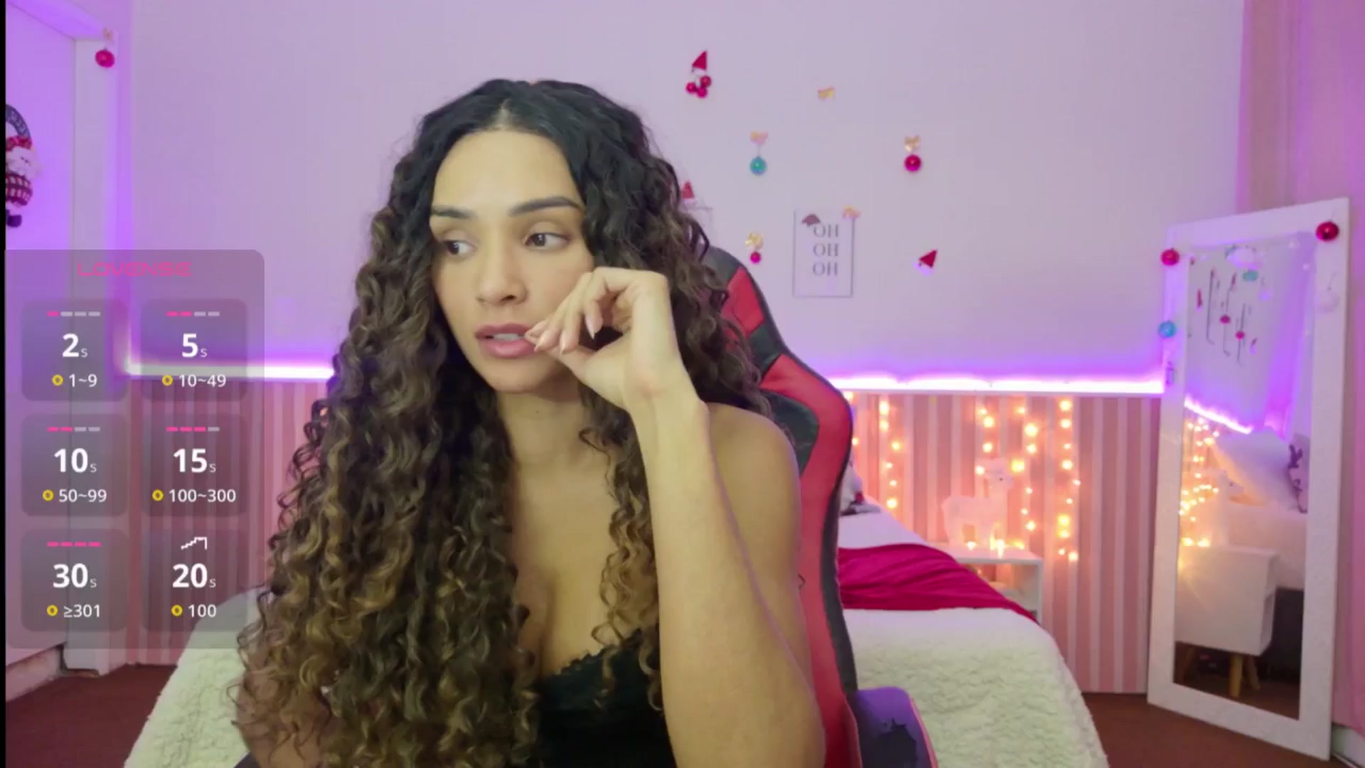 Gallery image thumbnail from Helen9g38's myfreecams stream on, 12/19/2025, 21:19 image 16 of 20