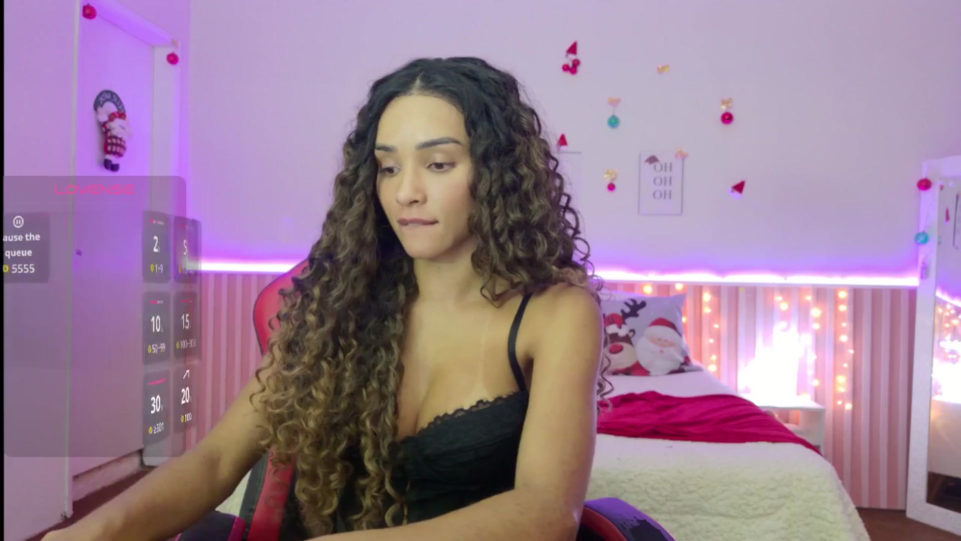 Gallery image thumbnail from Helen9g38's myfreecams stream on, 12/19/2025, 21:40 image 19 of 20