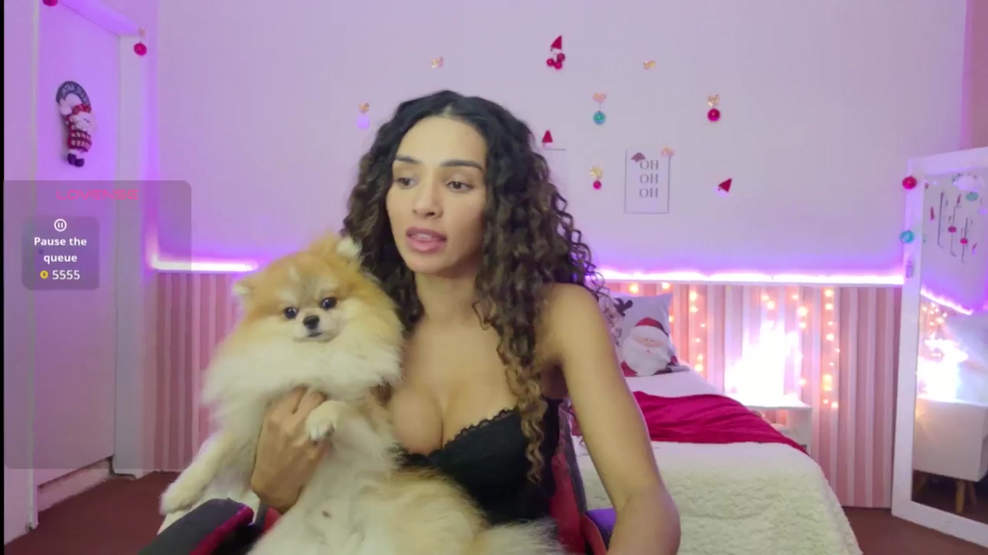 Gallery image thumbnail from Helen9g38's myfreecams stream on, 12/19/2025, 21:40 image 15 of 20