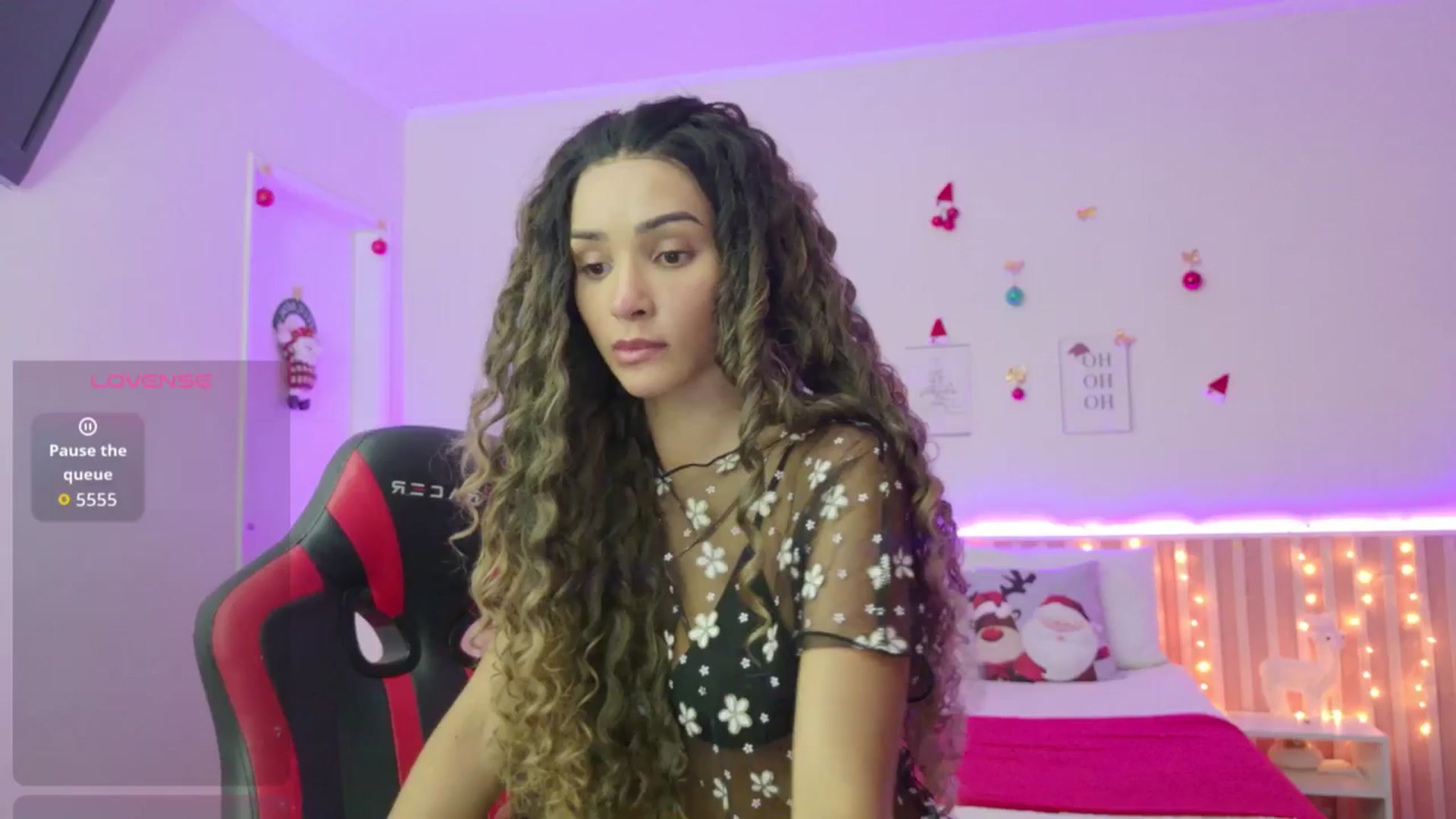 Gallery image thumbnail from Helen9g38's myfreecams stream on, 12/30/2025, 16:52 image 6 of 20