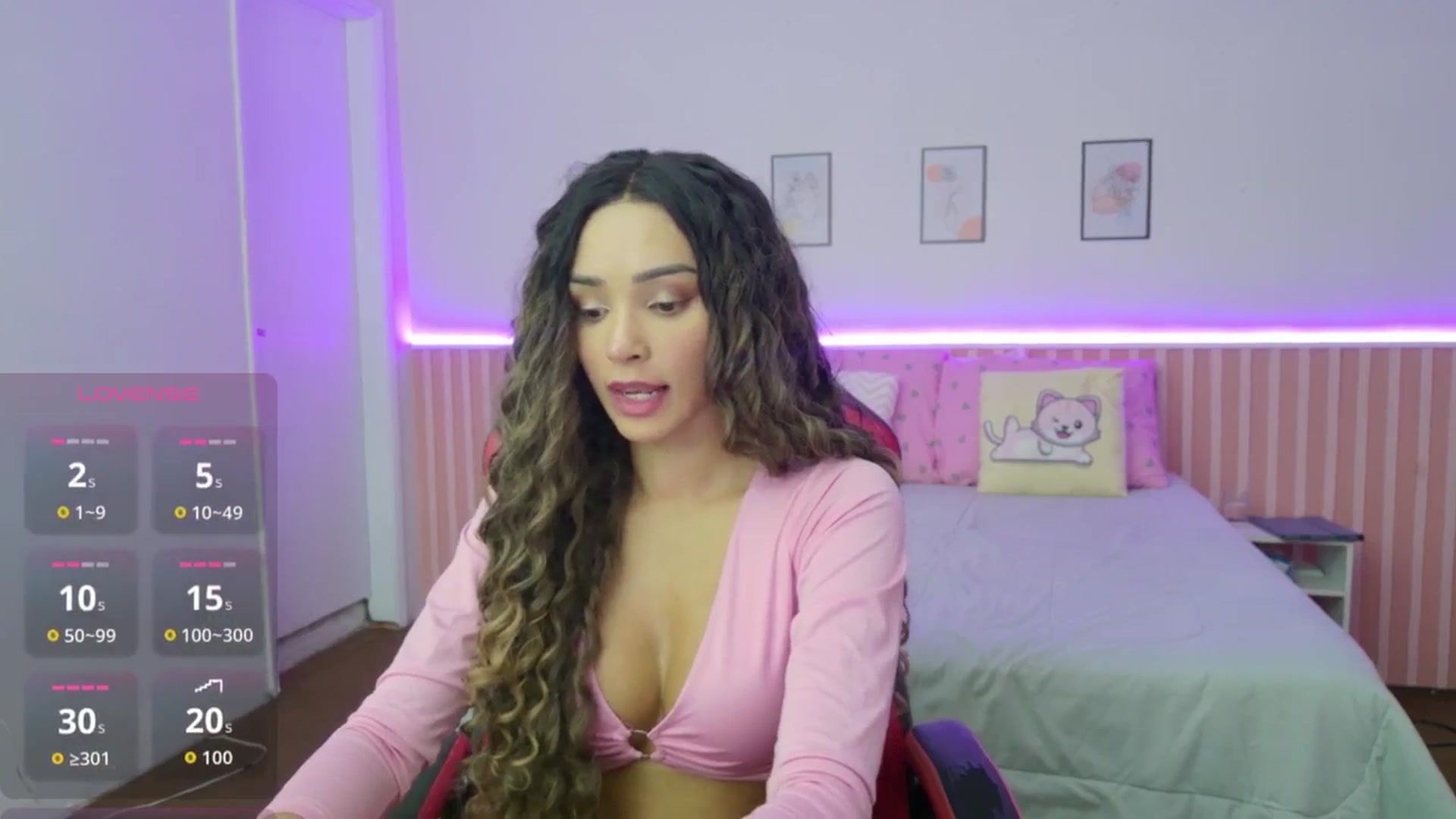 Gallery image thumbnail from Helen9g38's myfreecams stream on, 01/05/2026, 15:07 image 14 of 20