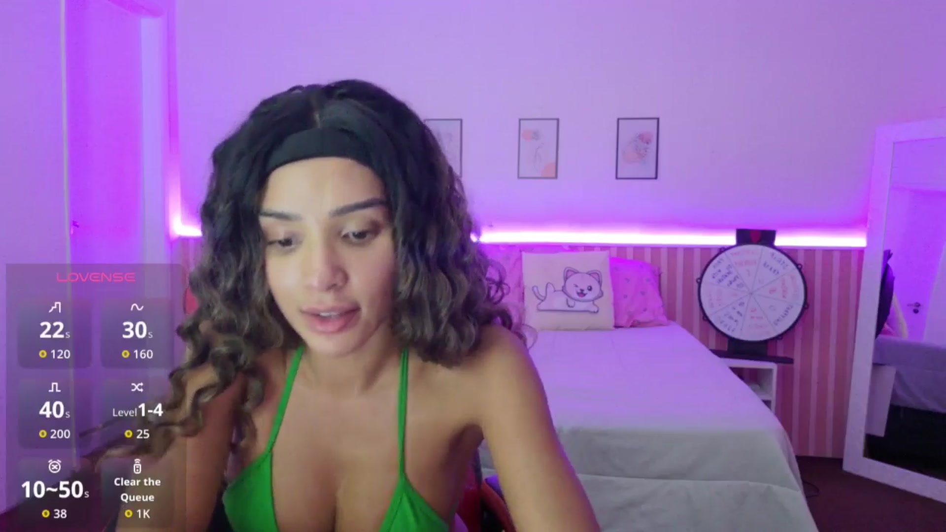 Gallery image thumbnail from Helen9g38's myfreecams stream on, 01/09/2026, 18:26 image 12 of 20