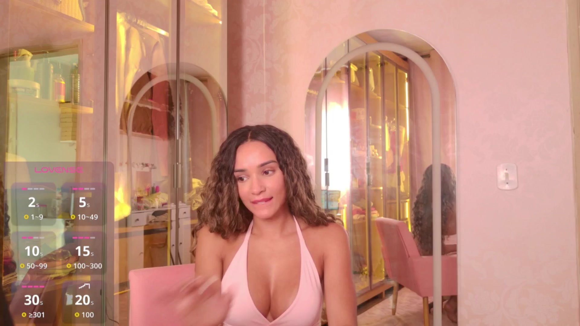 Gallery image thumbnail from Helen9g38's myfreecams stream on, 01/12/2026, 11:08 image 7 of 20