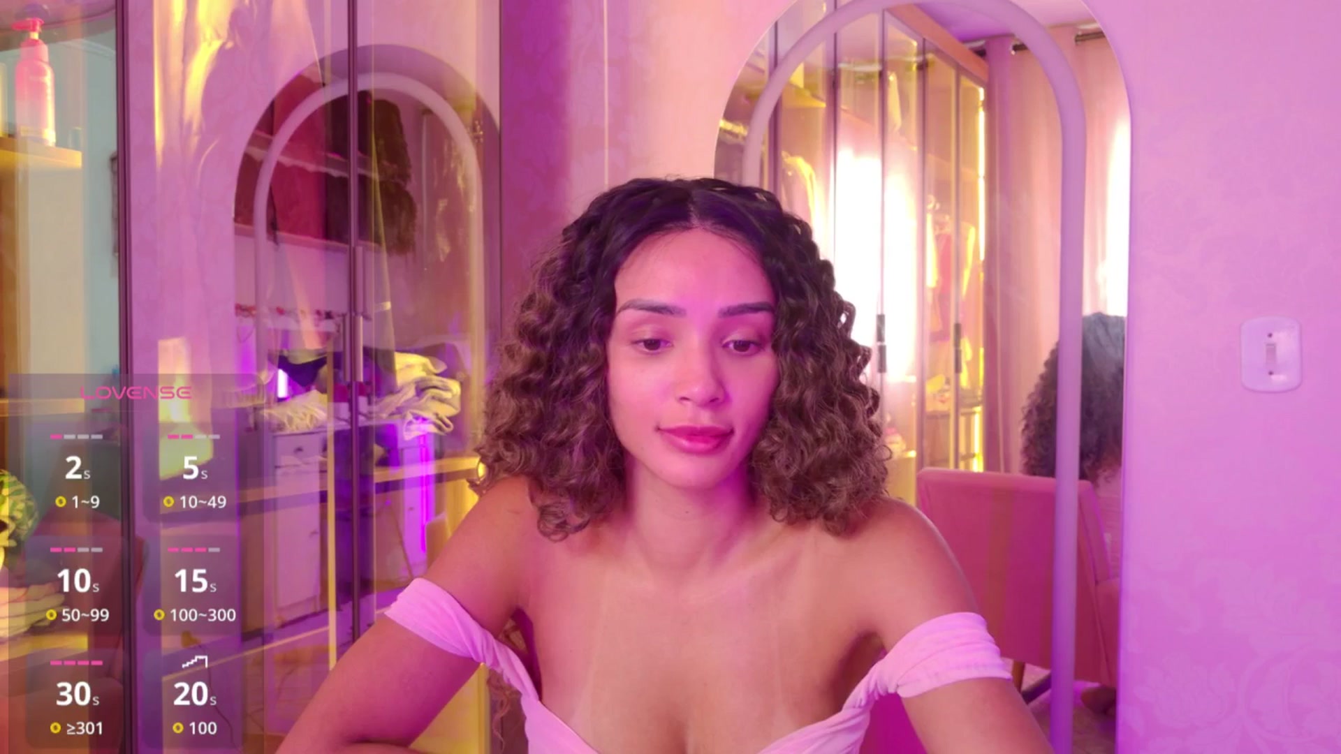 Gallery image thumbnail from Helen9g38's myfreecams stream on, 01/15/2026, 17:20 image 7 of 20