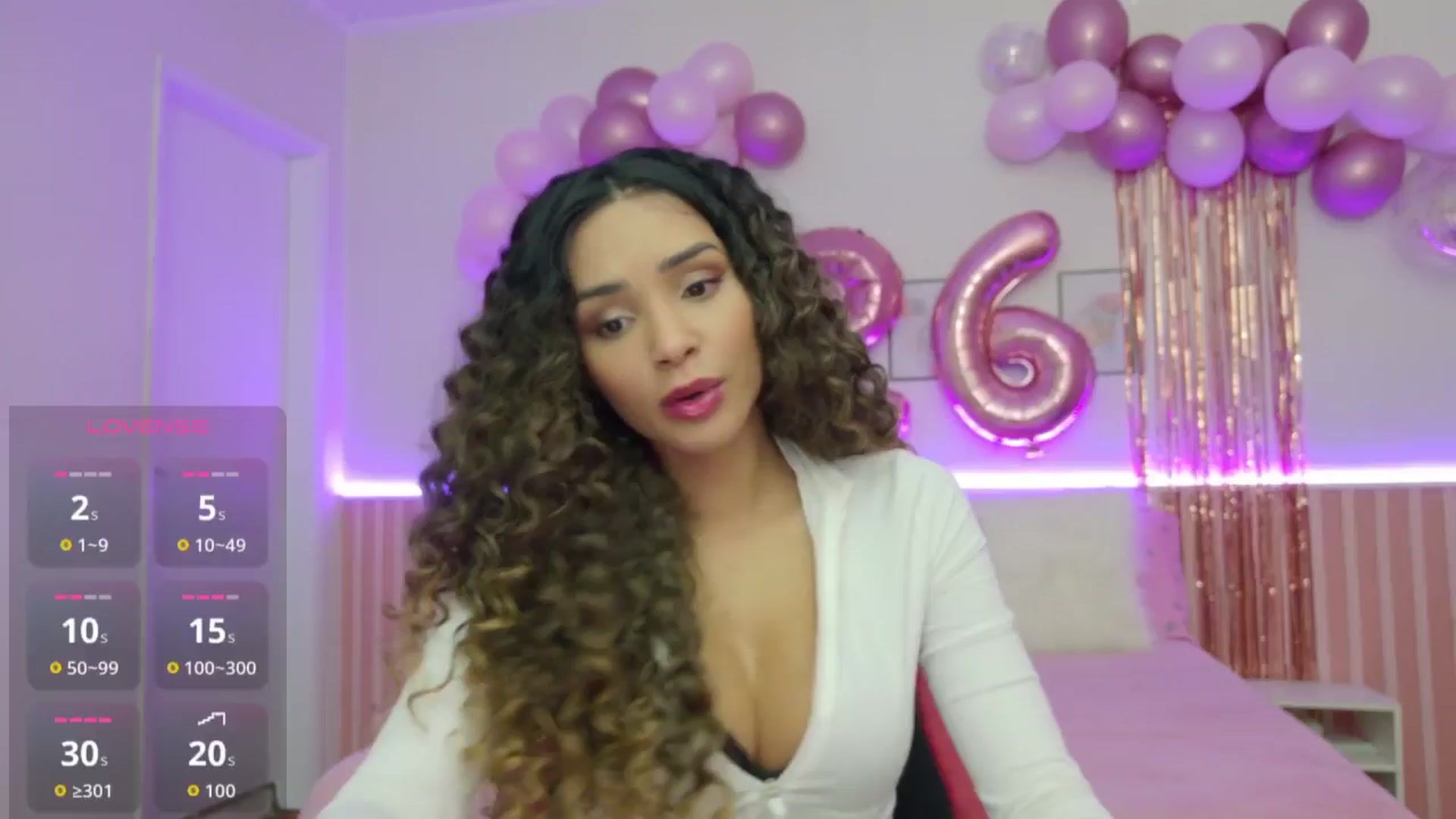 Gallery image thumbnail from Helen9g38's myfreecams stream on, 01/22/2026, 12:56 image 4 of 20