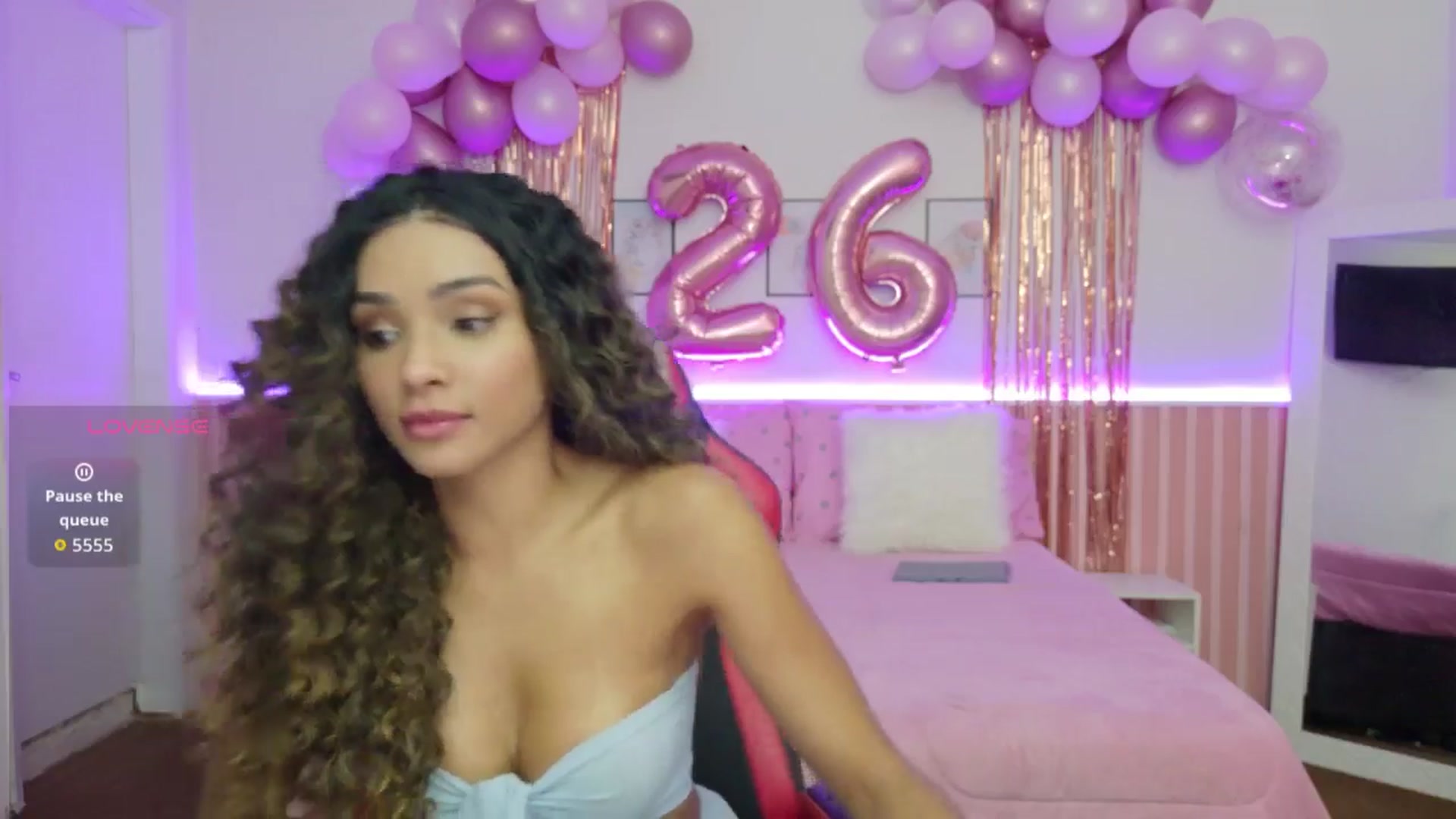 Gallery image thumbnail from Helen9g38's myfreecams stream on, 01/23/2026, 16:31 image 11 of 20
