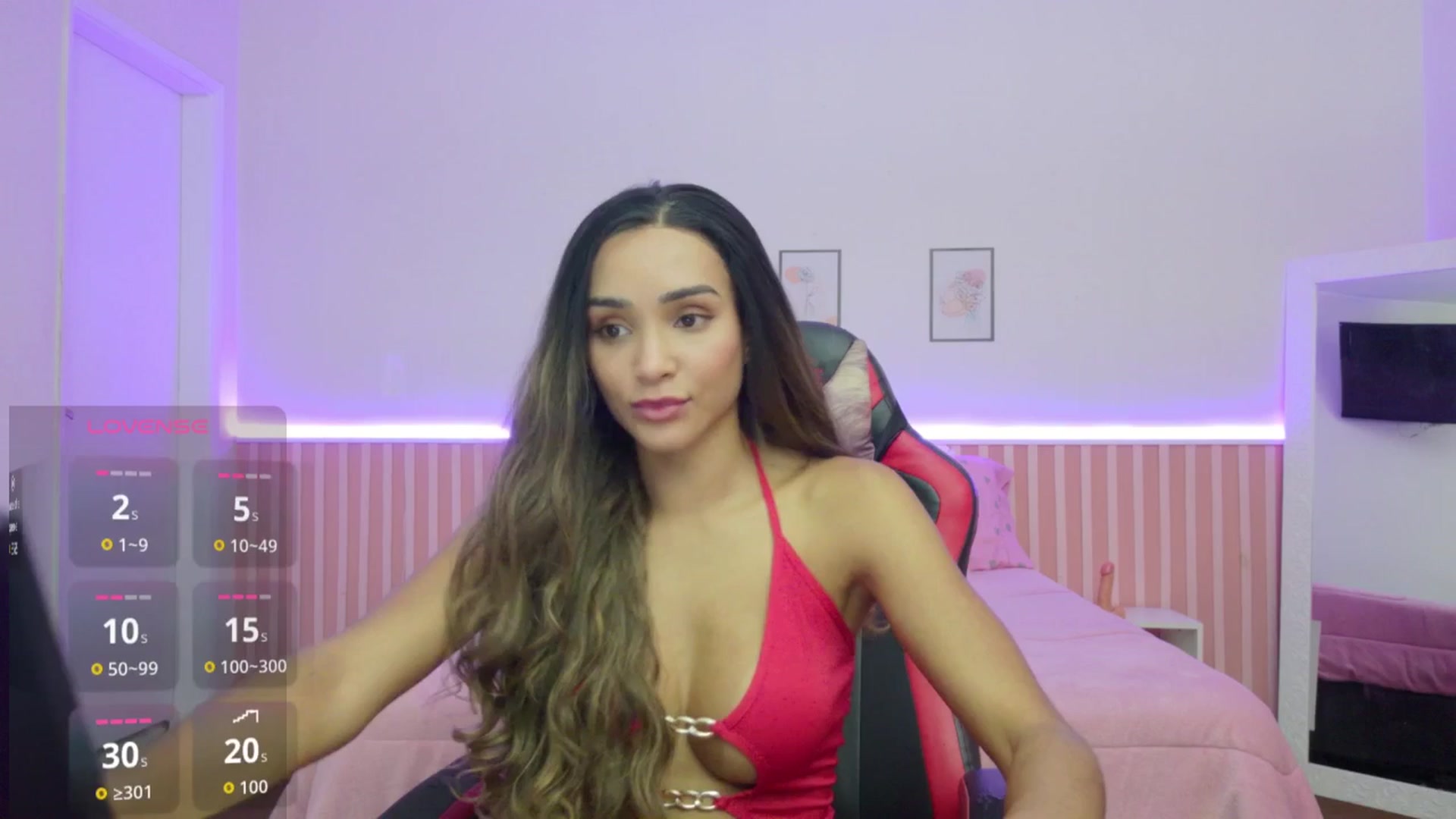 Gallery image thumbnail from Helen9g38's myfreecams stream on, 01/27/2026, 24:24 image 15 of 20