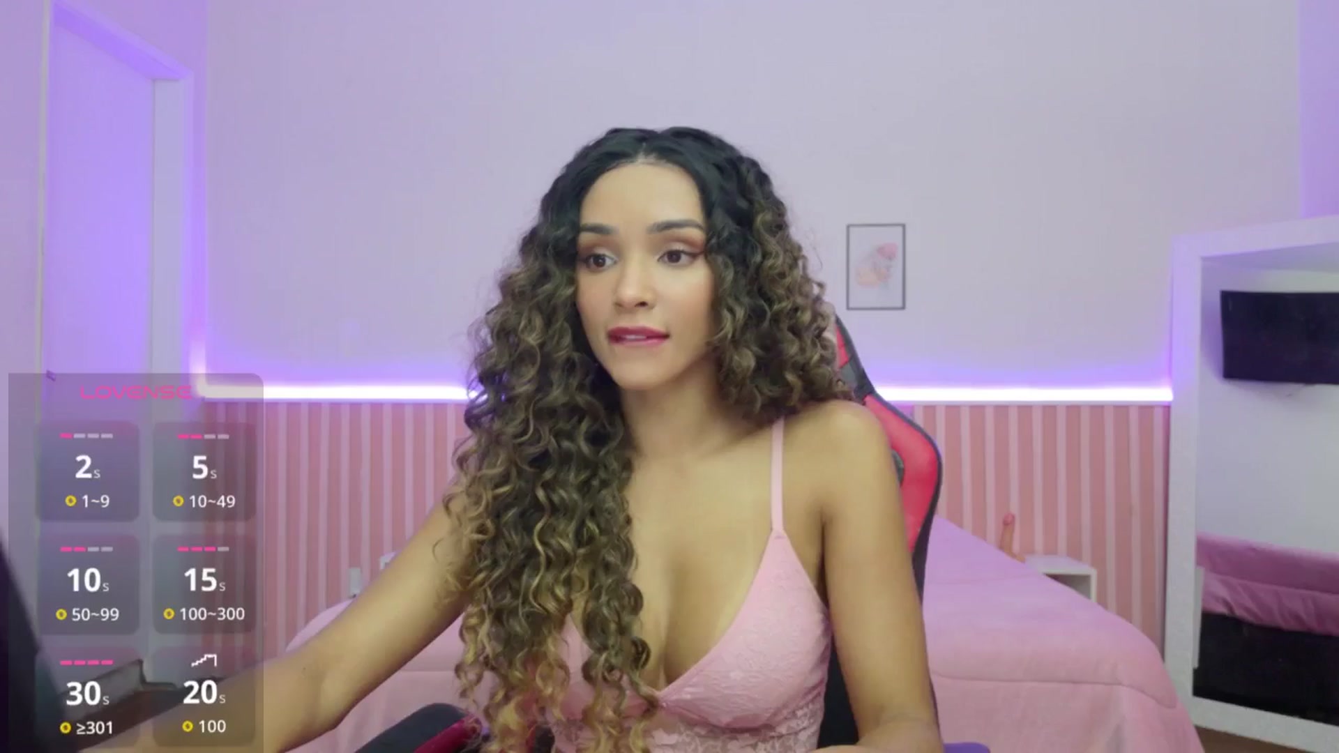 Gallery image thumbnail from Helen9g38's myfreecams stream on, 01/27/2026, 14:08 image 9 of 20