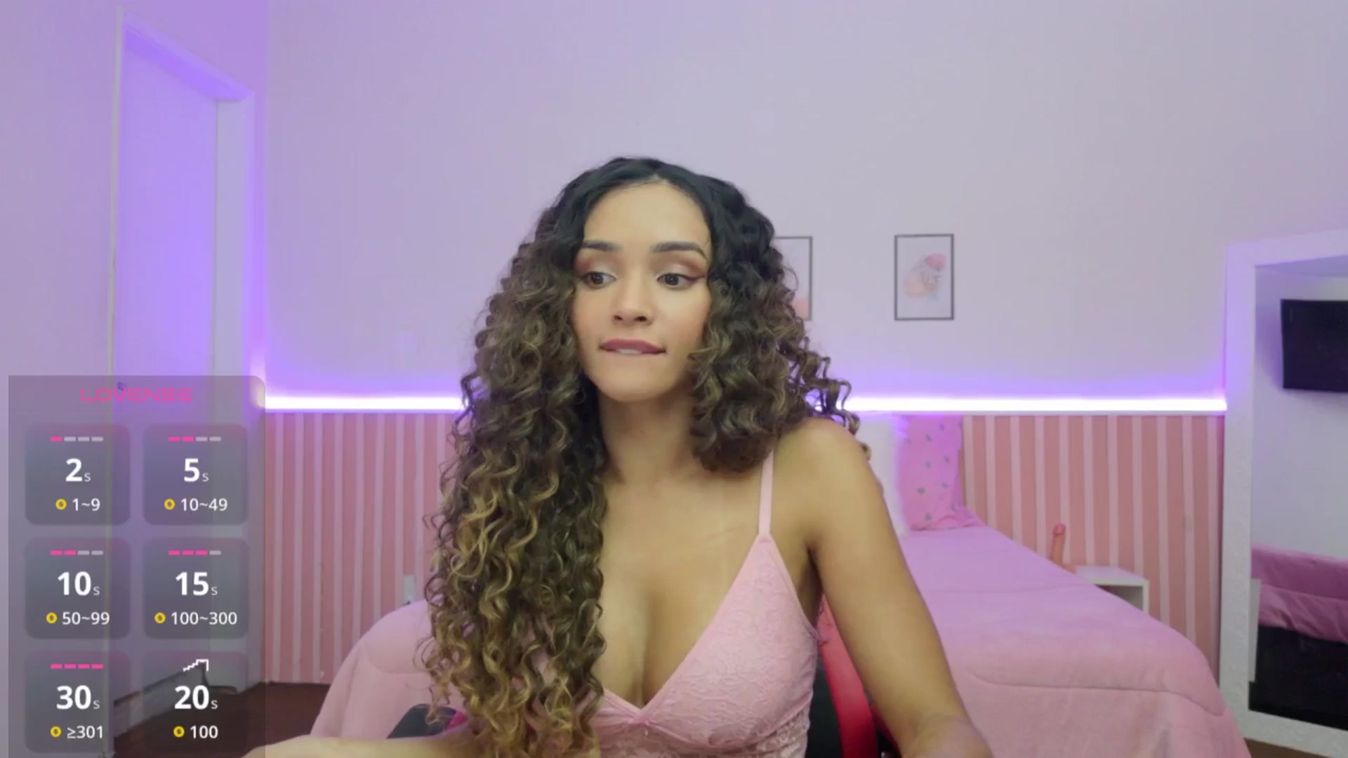 Gallery image thumbnail from Helen9g38's myfreecams stream on, 01/27/2026, 16:07 image 20 of 20