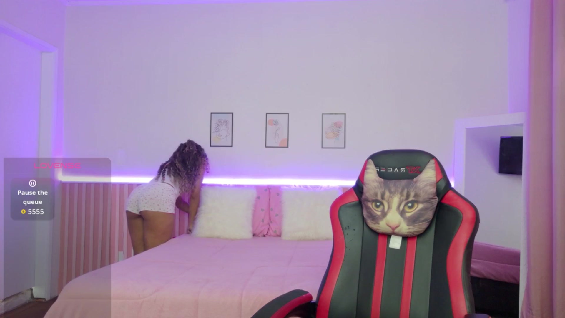Gallery image thumbnail from Helen9g38's myfreecams stream on, 01/31/2026, 14:57 image 6 of 20