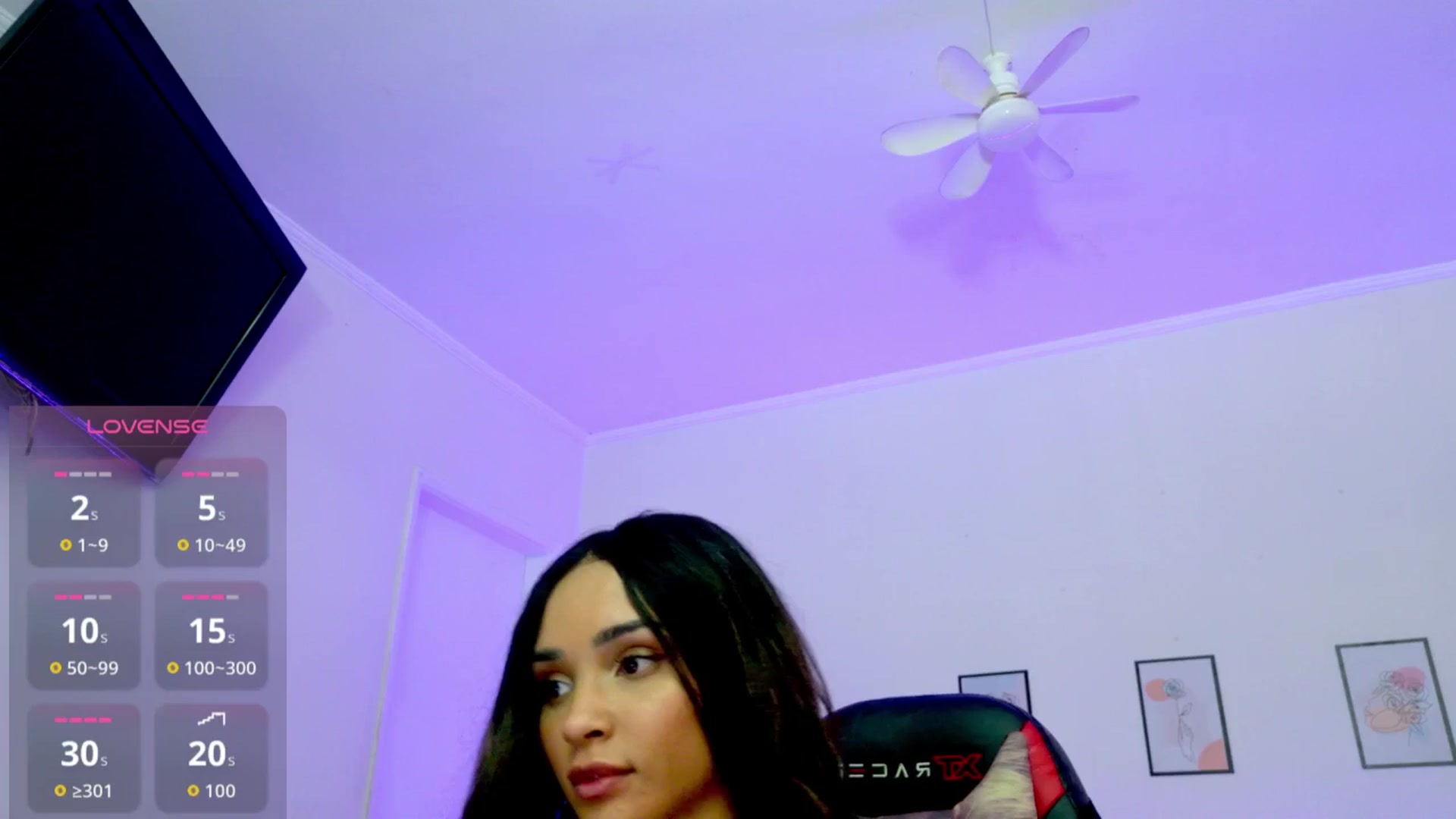 Gallery image thumbnail from Helen9g38's myfreecams stream on, 02/02/2026, 17:33 image 15 of 20