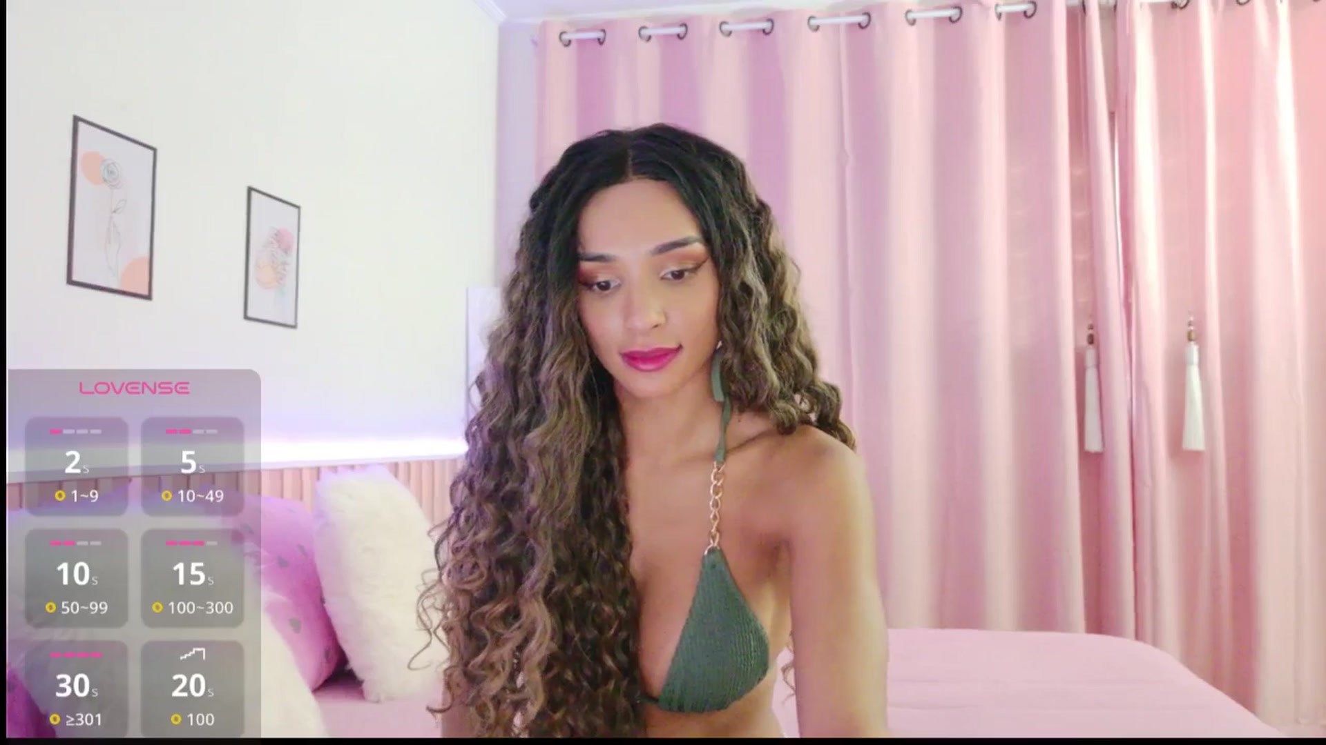Gallery image thumbnail from Helen9g38's myfreecams stream on, 02/04/2026, 11:13 image 11 of 20