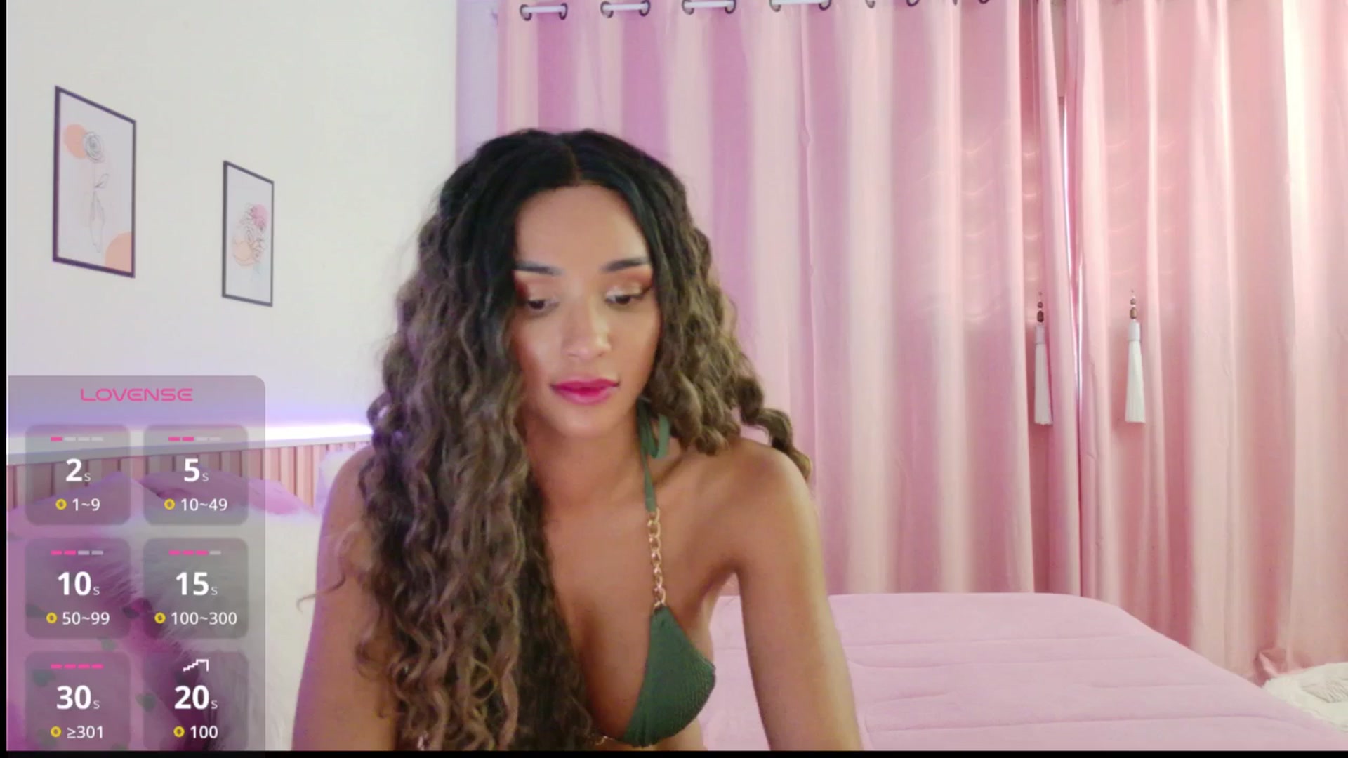 Gallery image thumbnail from Helen9g38's myfreecams stream on, 02/04/2026, 12:14 image 18 of 20