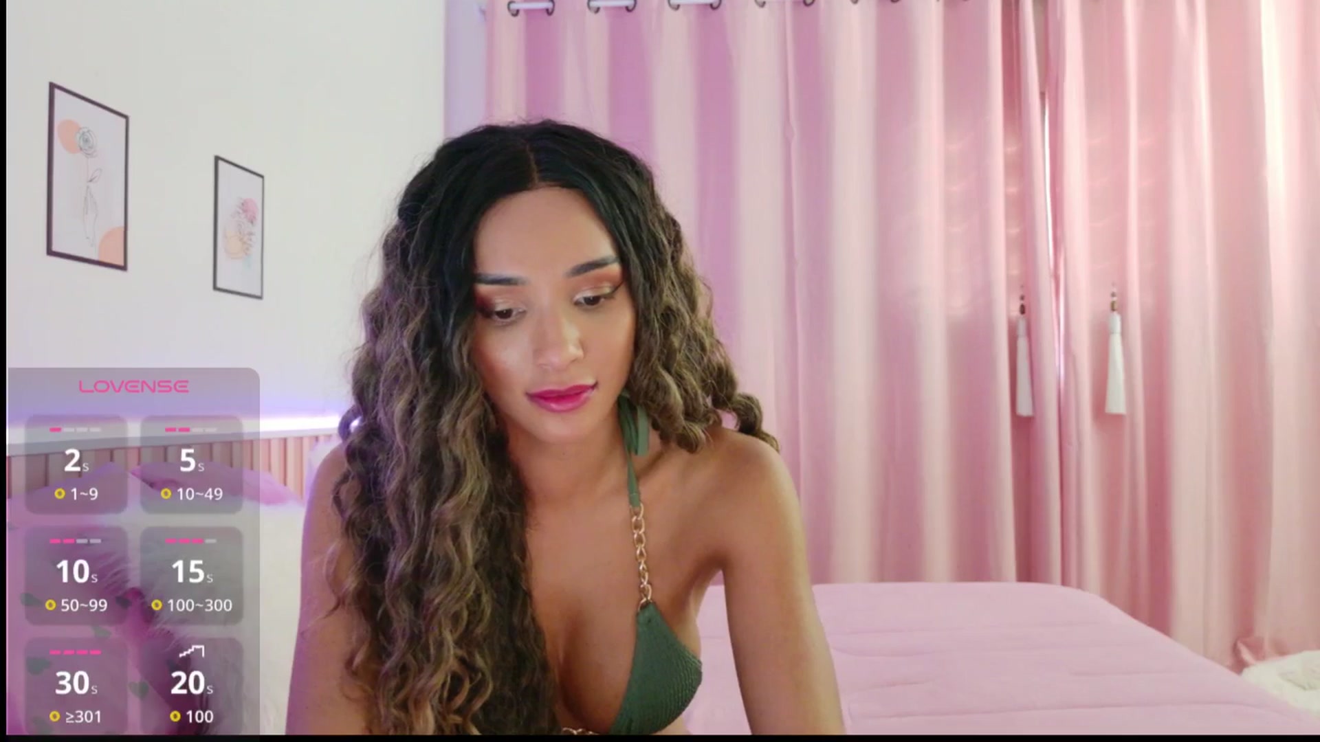 Gallery image thumbnail from Helen9g38's myfreecams stream on, 02/04/2026, 12:14 image 17 of 20