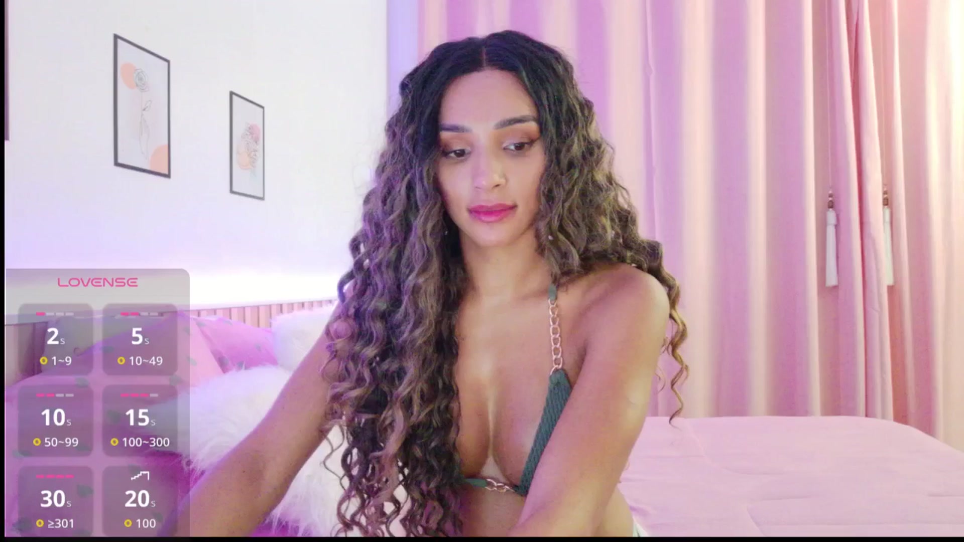 Gallery image thumbnail from Helen9g38's myfreecams stream on, 02/04/2026, 21:25 image 1 of 20
