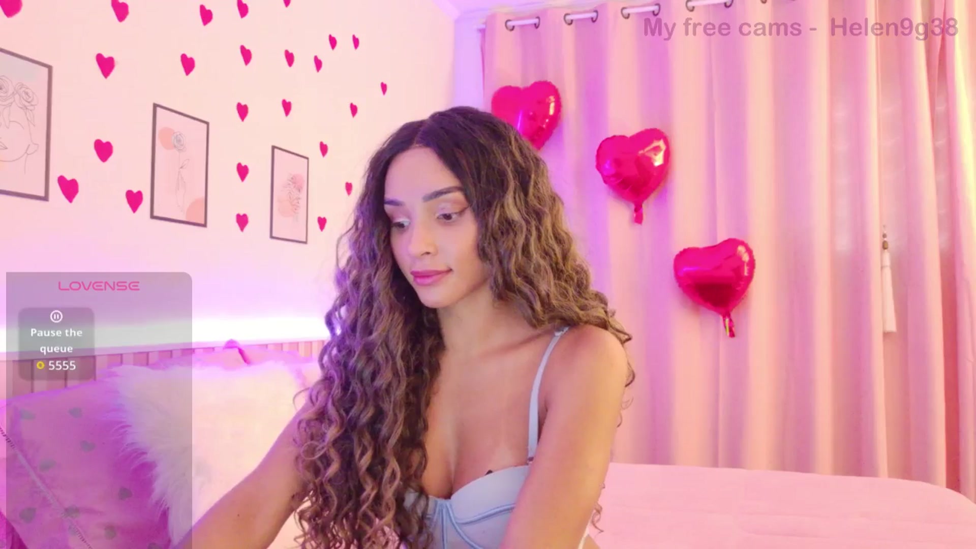 Gallery image thumbnail from Helen9g38's myfreecams stream on, 02/09/2026, 12:35 image 18 of 20