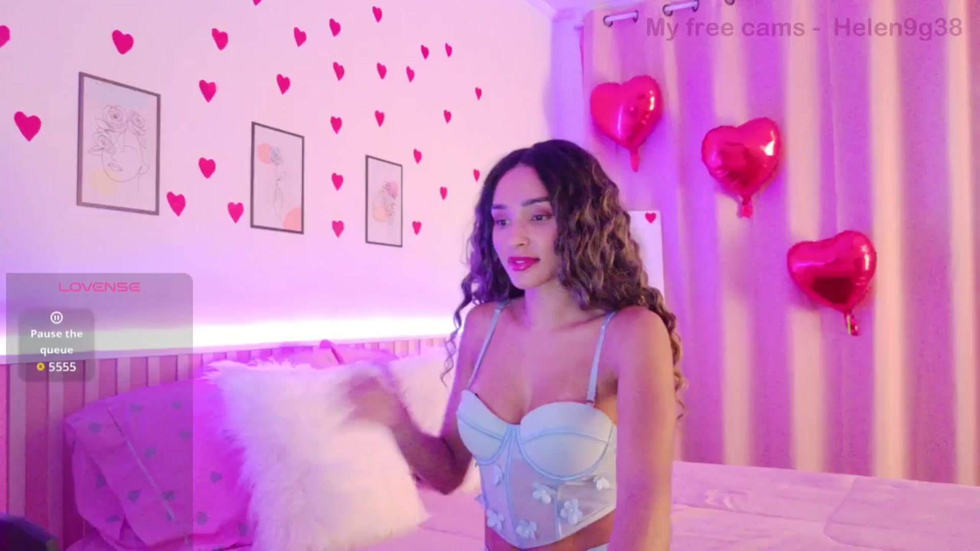 Gallery image thumbnail from Helen9g38's myfreecams stream on, 02/09/2026, 20:49 image 1 of 20
