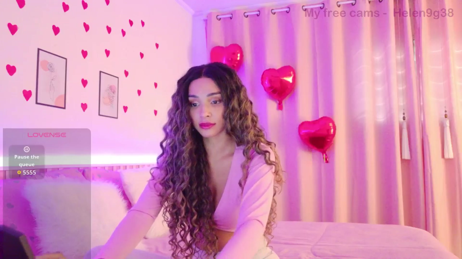 Gallery image thumbnail from Helen9g38's myfreecams stream on, 02/10/2026, 15:44 image 7 of 20