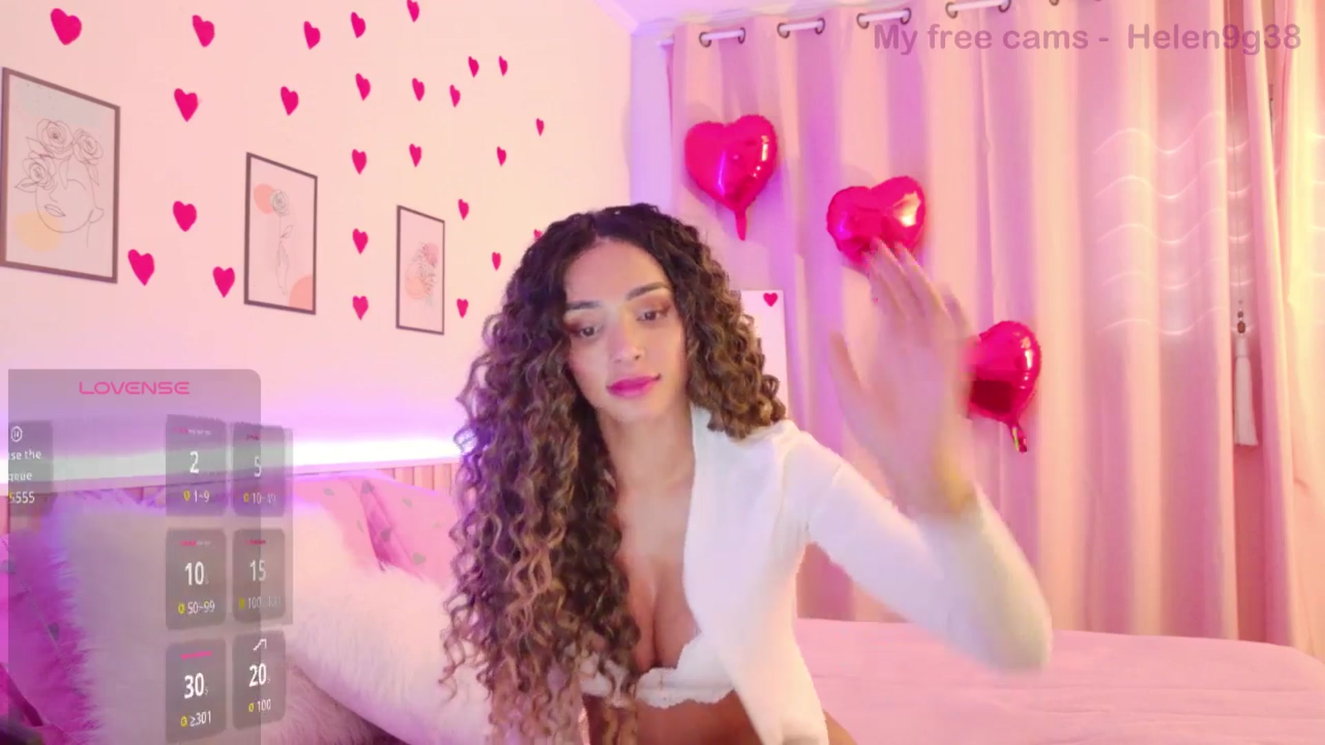 Gallery image thumbnail from Helen9g38's myfreecams stream on, 02/12/2026, 14:32 image 17 of 20