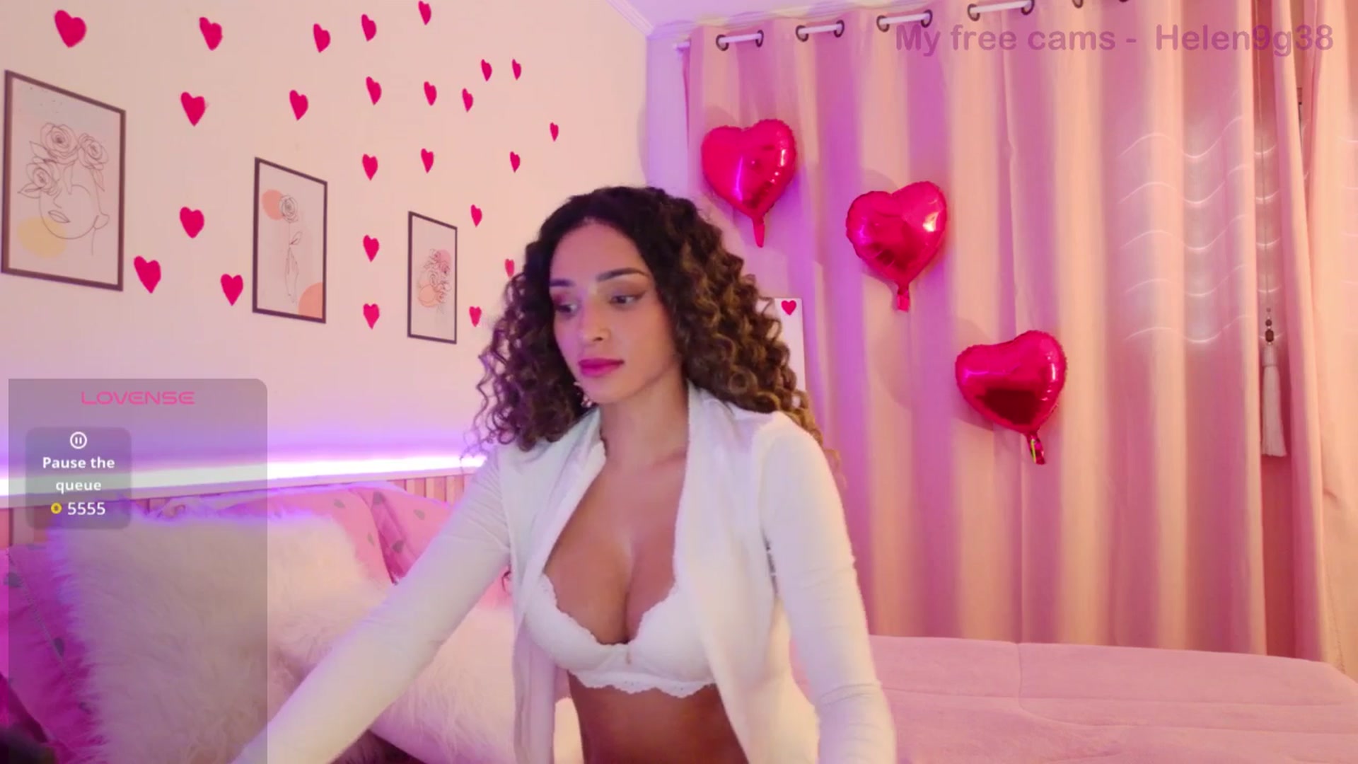 Gallery image thumbnail from Helen9g38's myfreecams stream on, 02/12/2026, 14:32 image 12 of 20