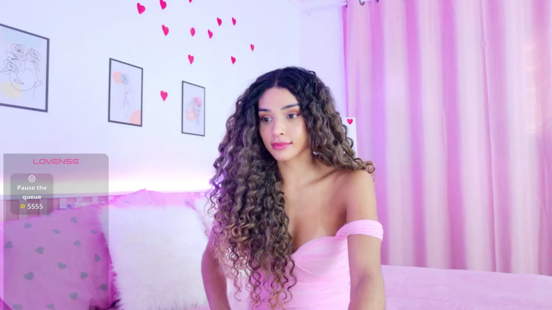 Gallery image thumbnail from Helen9g38's myfreecams stream on, 02/25/2026, 11:56 image 13 of 20