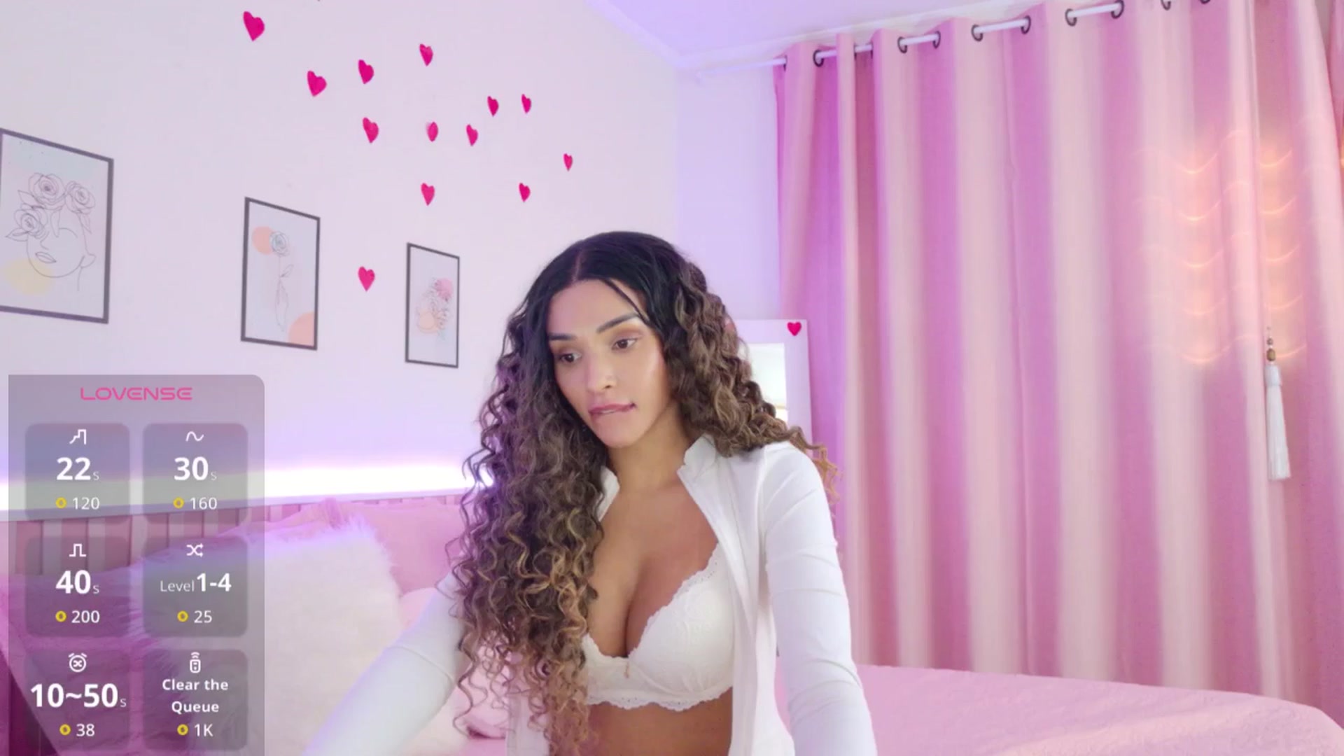 Gallery image thumbnail from Helen9g38's myfreecams stream on, 03/04/2026, 13:05 image 14 of 20