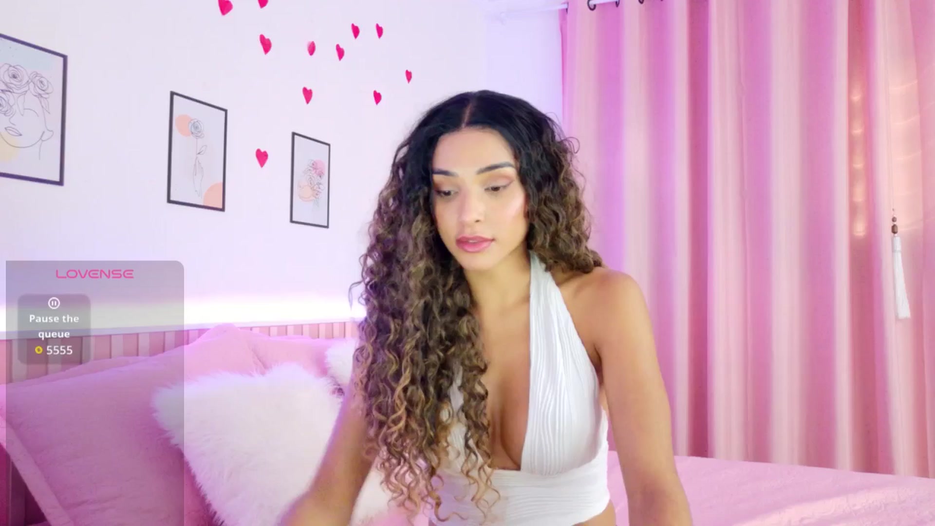 Gallery image thumbnail from Helen9g38's myfreecams stream on, 03/08/2026, 17:48 image 15 of 20