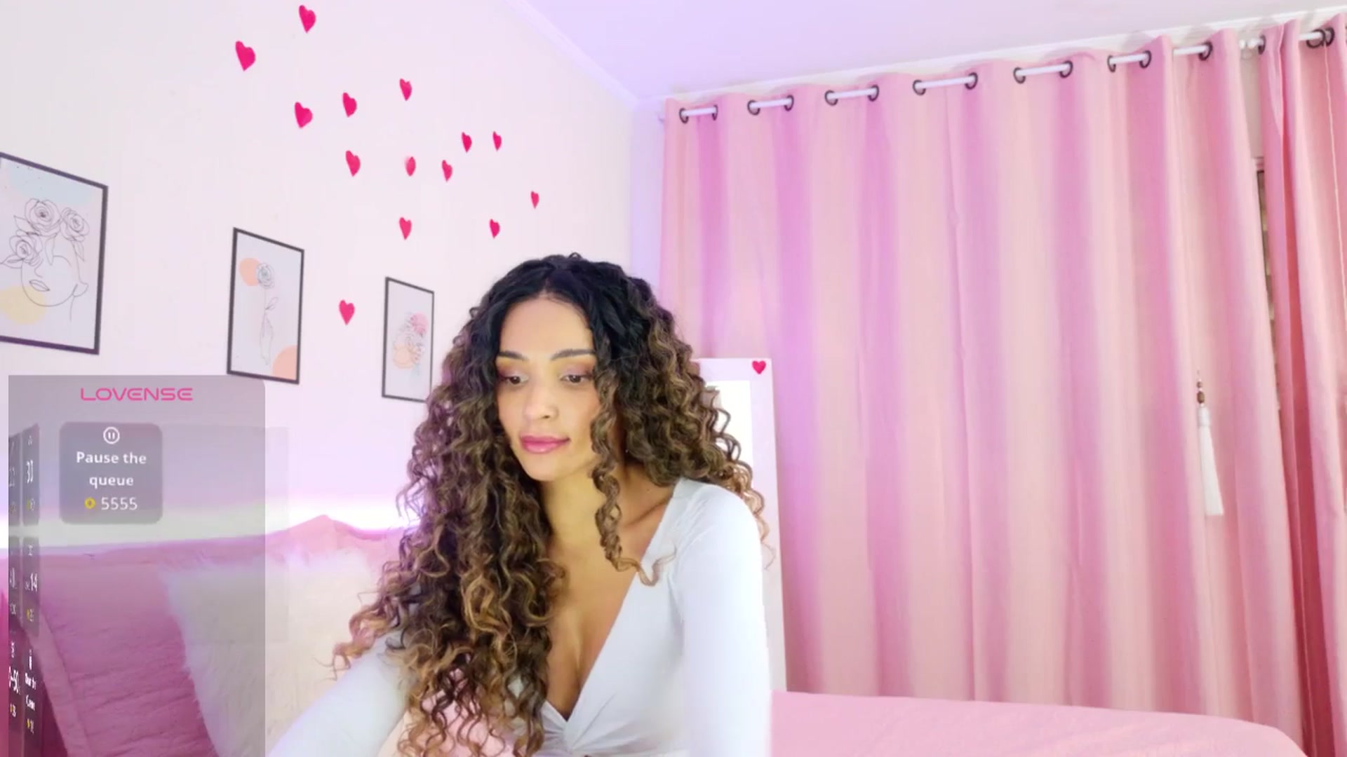 Gallery image thumbnail from Helen9g38's myfreecams stream on, 03/11/2026, 11:34 image 13 of 20